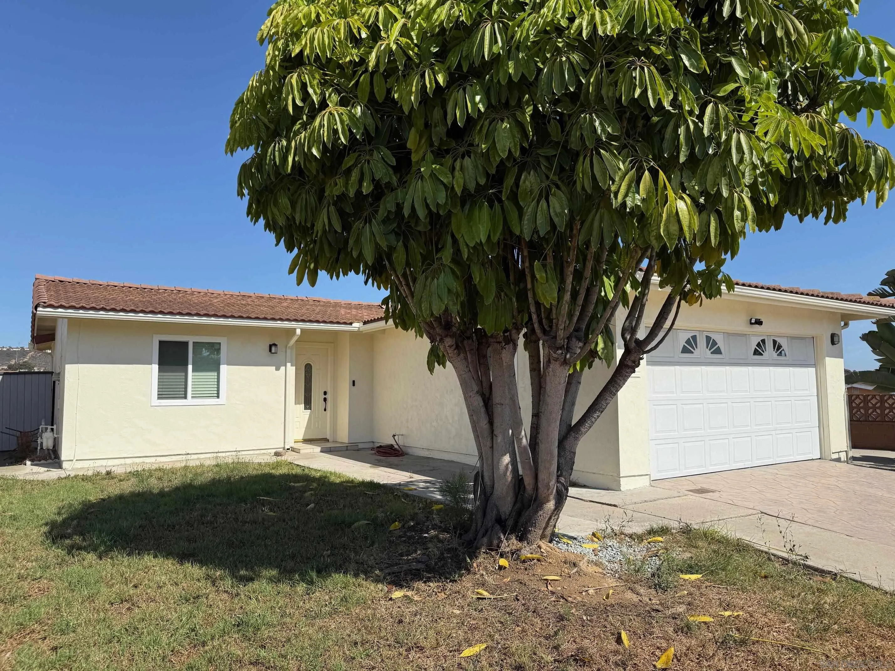 https://cdn.realtyfeed.com/cdn/127/250036799/6bcbbba4604ed75c8fb8016eccde7856.webp