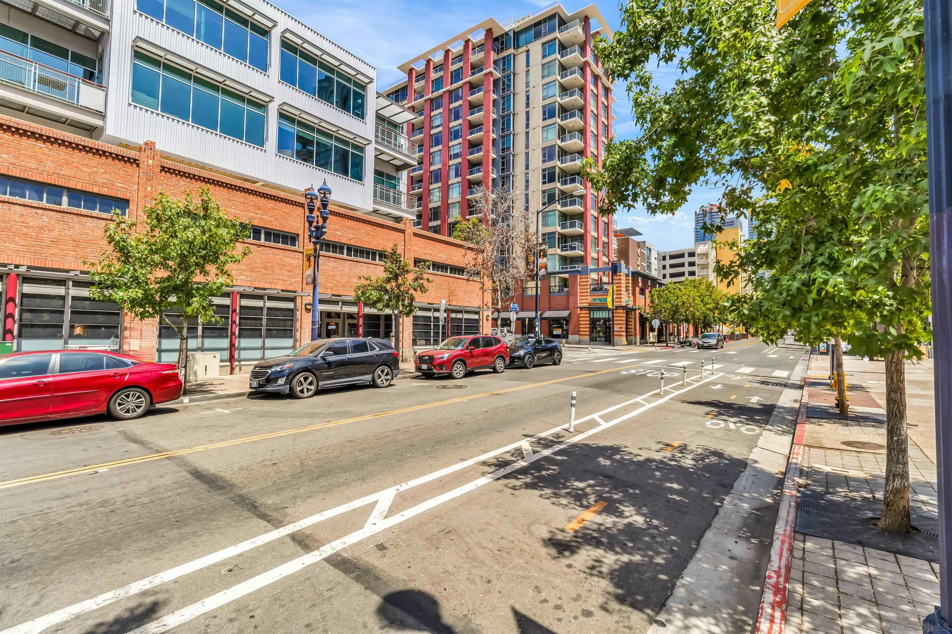 Photo #3: 250036800 Listing 