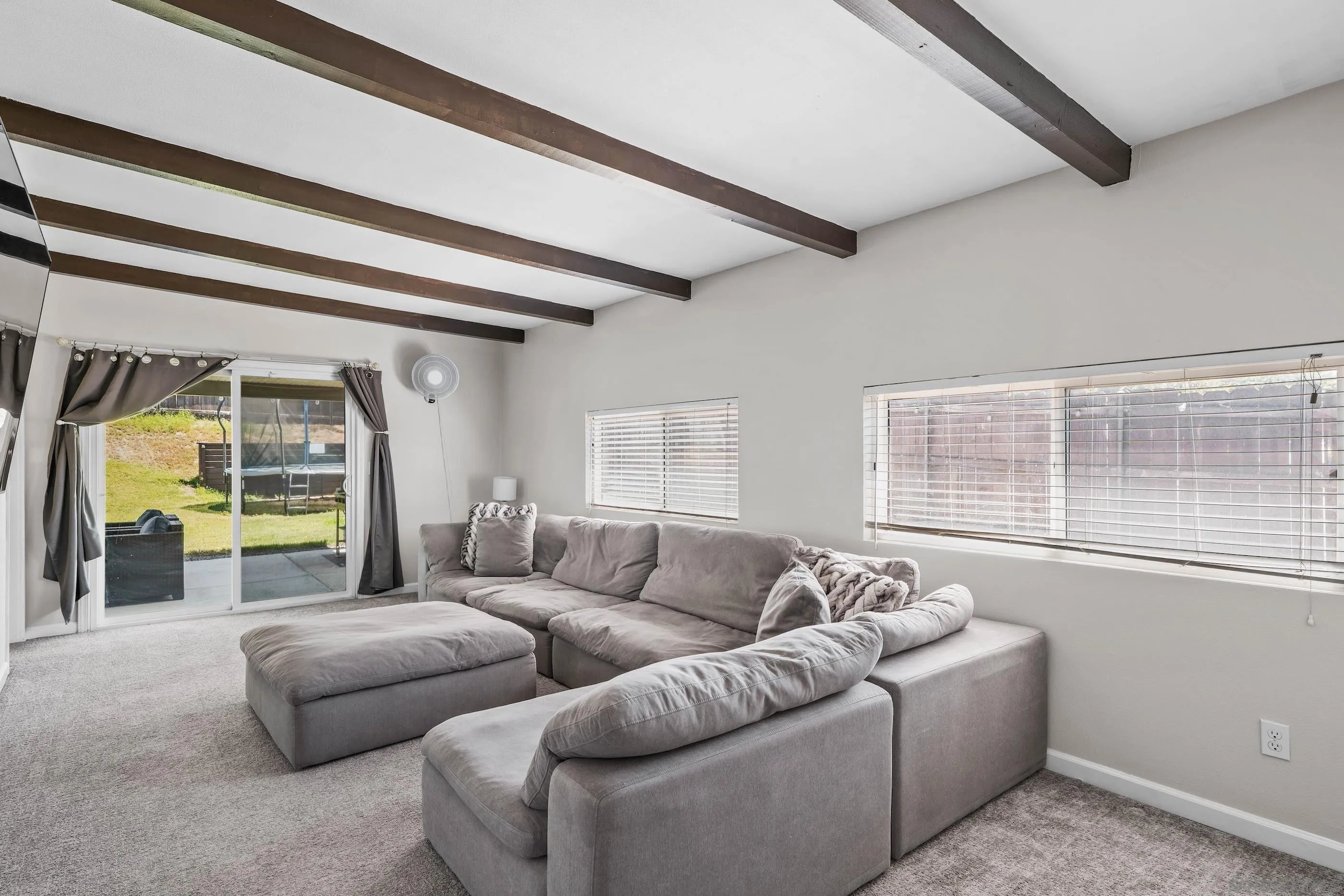 https://cdn.realtyfeed.com/cdn/127/250036802/308acb11a91427561916f300e207e3de.webp