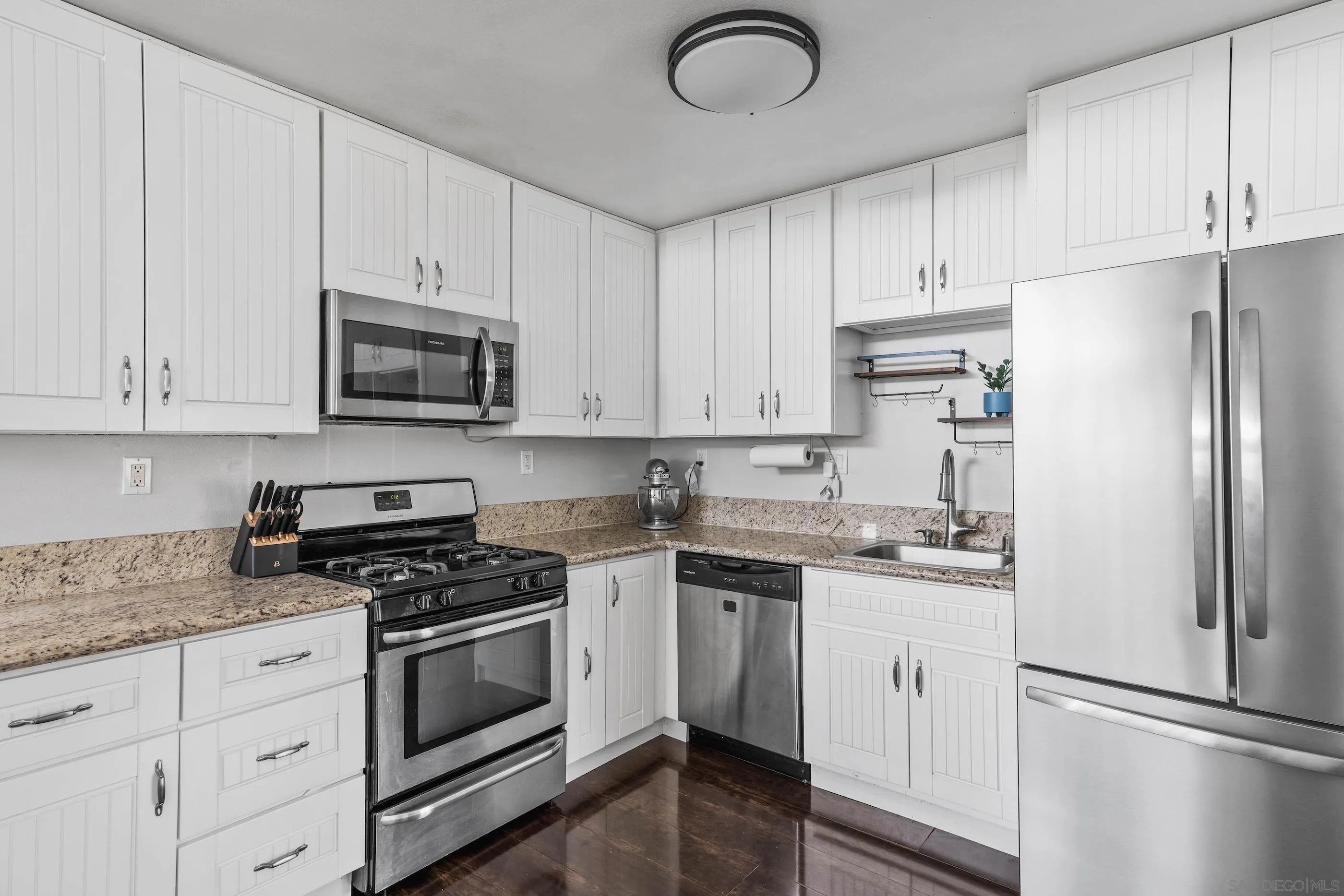 https://cdn.realtyfeed.com/cdn/127/250036802/4ecf2a1f381a05d047031b20b7fb6ff4.webp