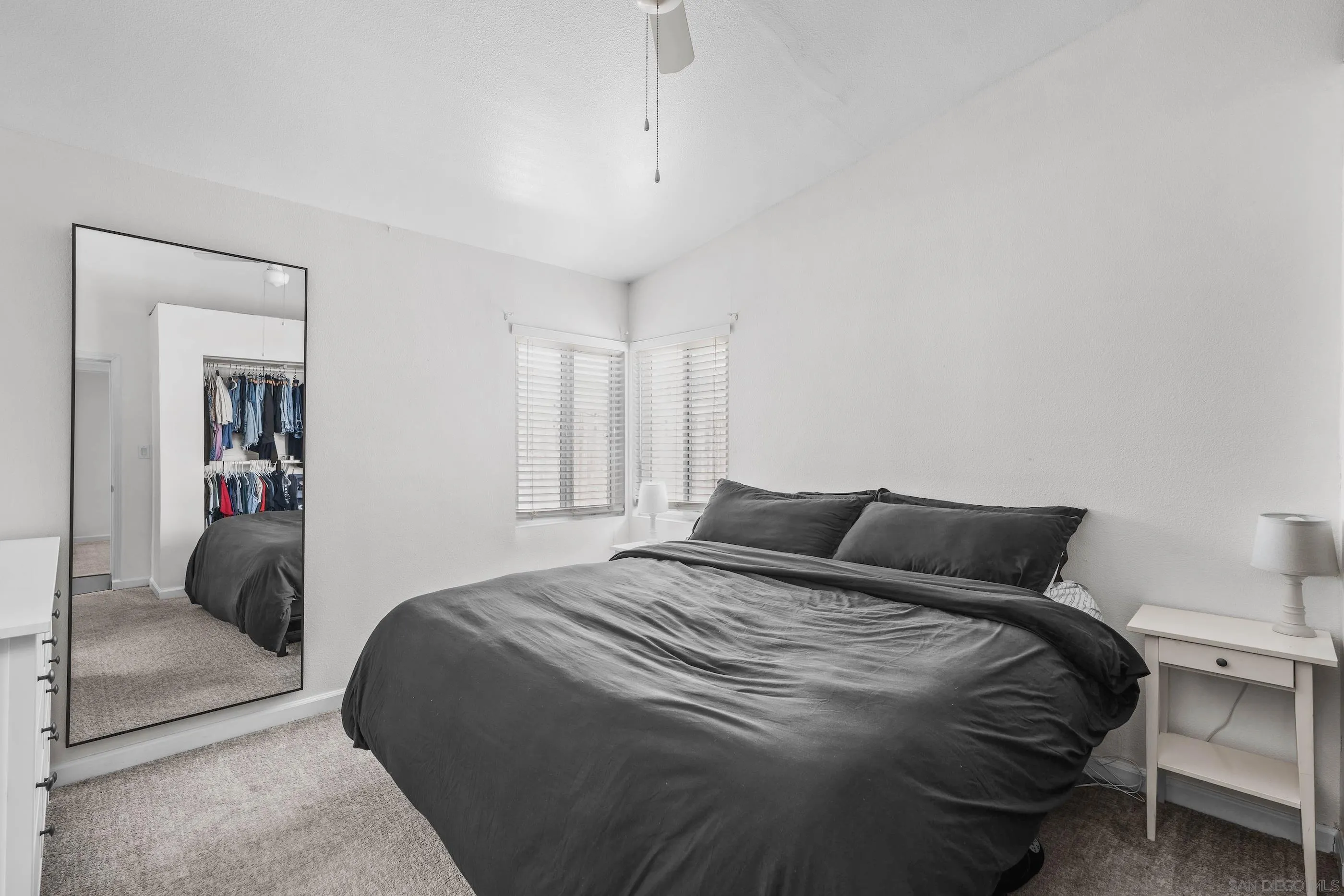 https://cdn.realtyfeed.com/cdn/127/250036802/c0a6fd5bcf79ae90f0b5d03a21565447.webp
