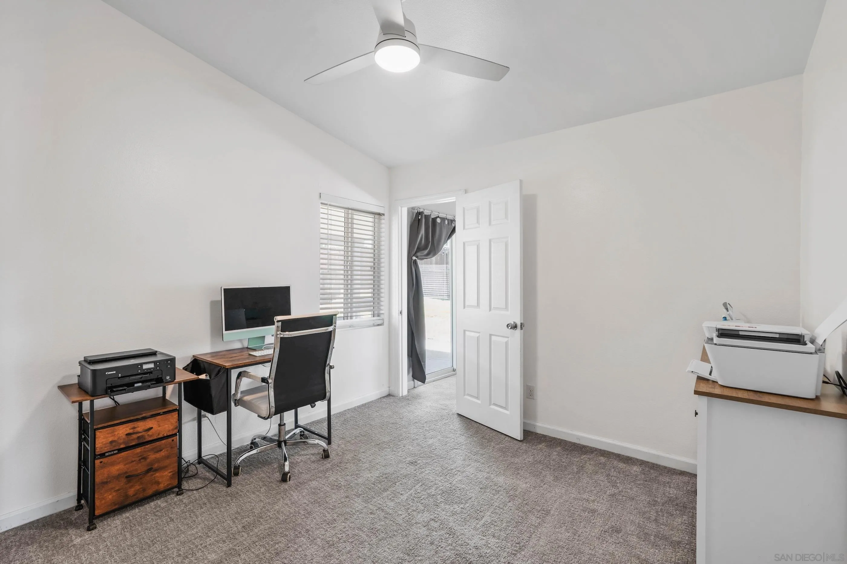 https://cdn.realtyfeed.com/cdn/127/250036802/e14e38cf31ff38cbab25d83f89f1dea1.webp