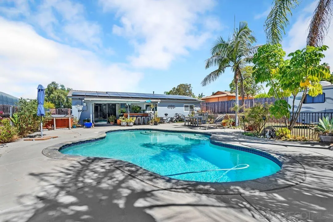 https://cdn.realtyfeed.com/cdn/127/250036803/1924569156bdd8380d4b83f52fce2ba4.webp
