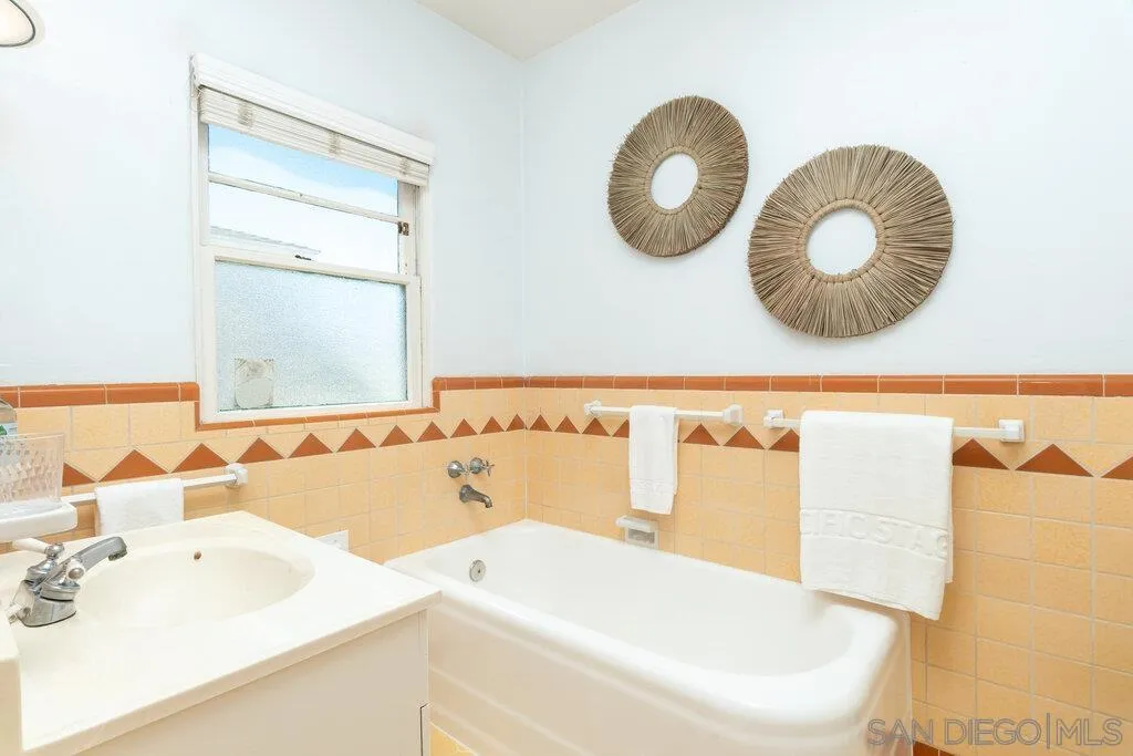 https://cdn.realtyfeed.com/cdn/127/250036804/3c9b428ef0ea87dbbabe1c1197f2adf0.webp