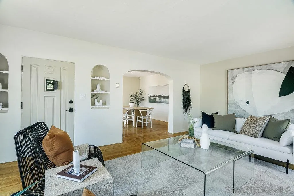 https://cdn.realtyfeed.com/cdn/127/250036804/b6c8b36ee1697d4245c9dd2b3a79830e.webp