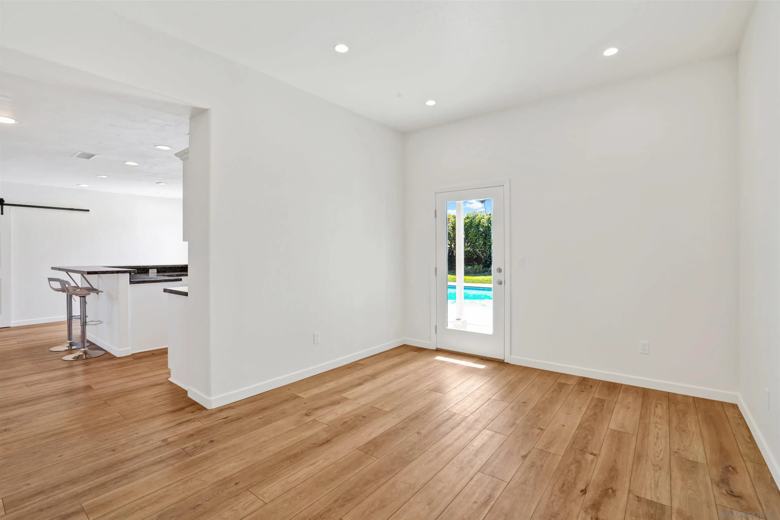 https://cdn.realtyfeed.com/cdn/127/250036810/2f67bf161e76a4f0aef0f38e6a796c2d.webp