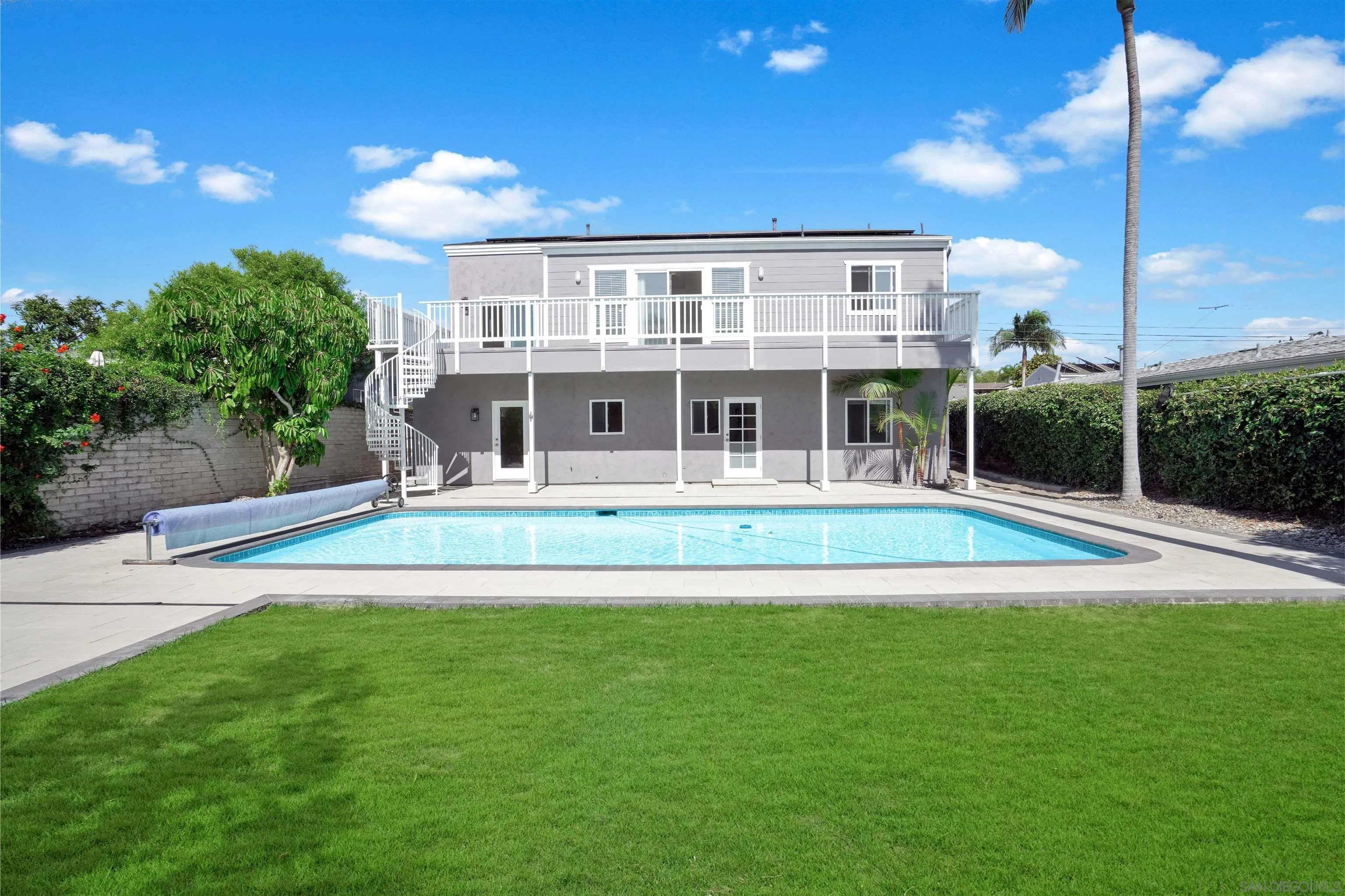 https://cdn.realtyfeed.com/cdn/127/250036810/50dc5cc3e8365993a8f6326c14bd9b92.webp