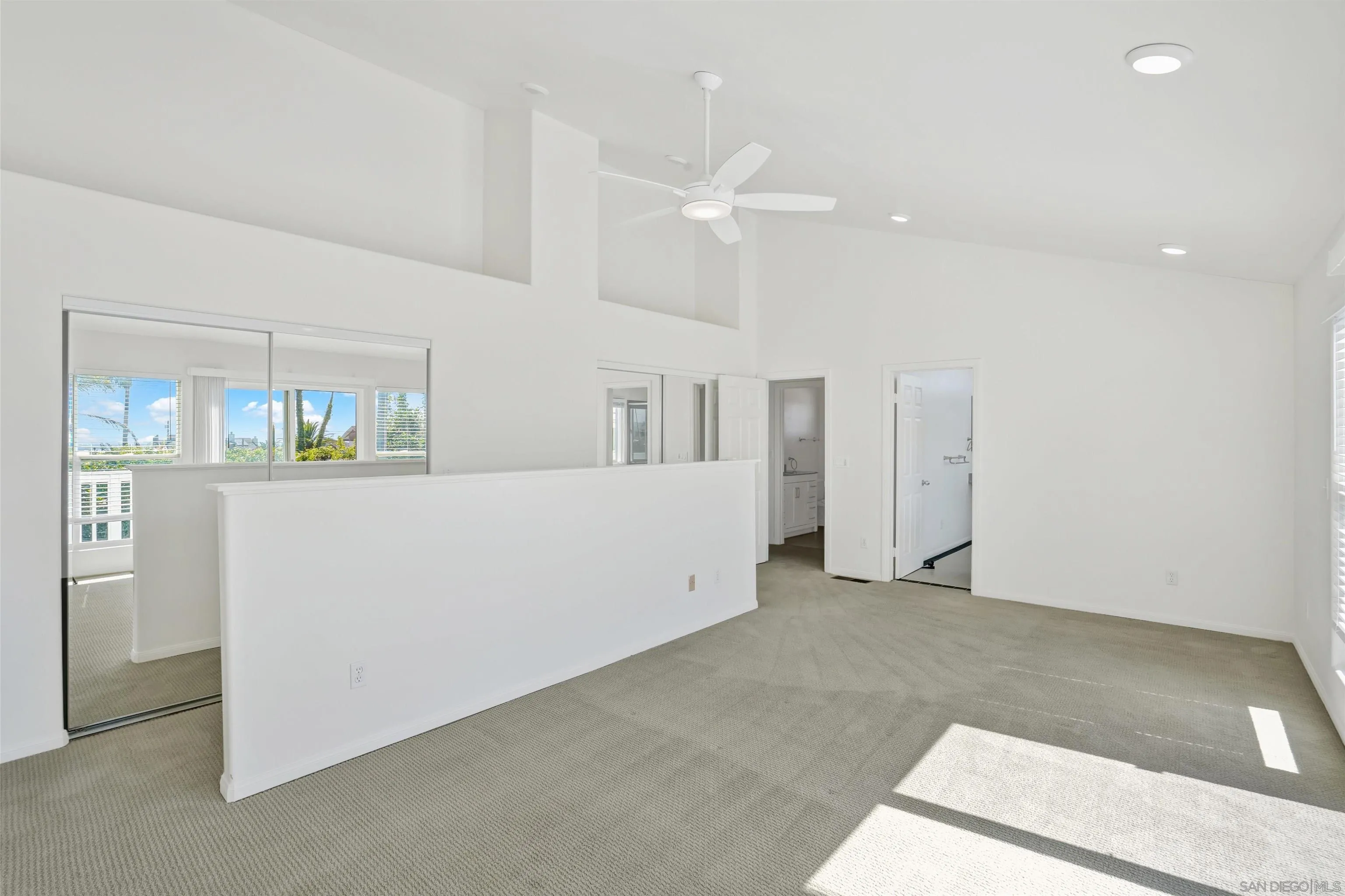https://cdn.realtyfeed.com/cdn/127/250036810/74dd568914da2d72e7da7e016b6f0ad2.webp