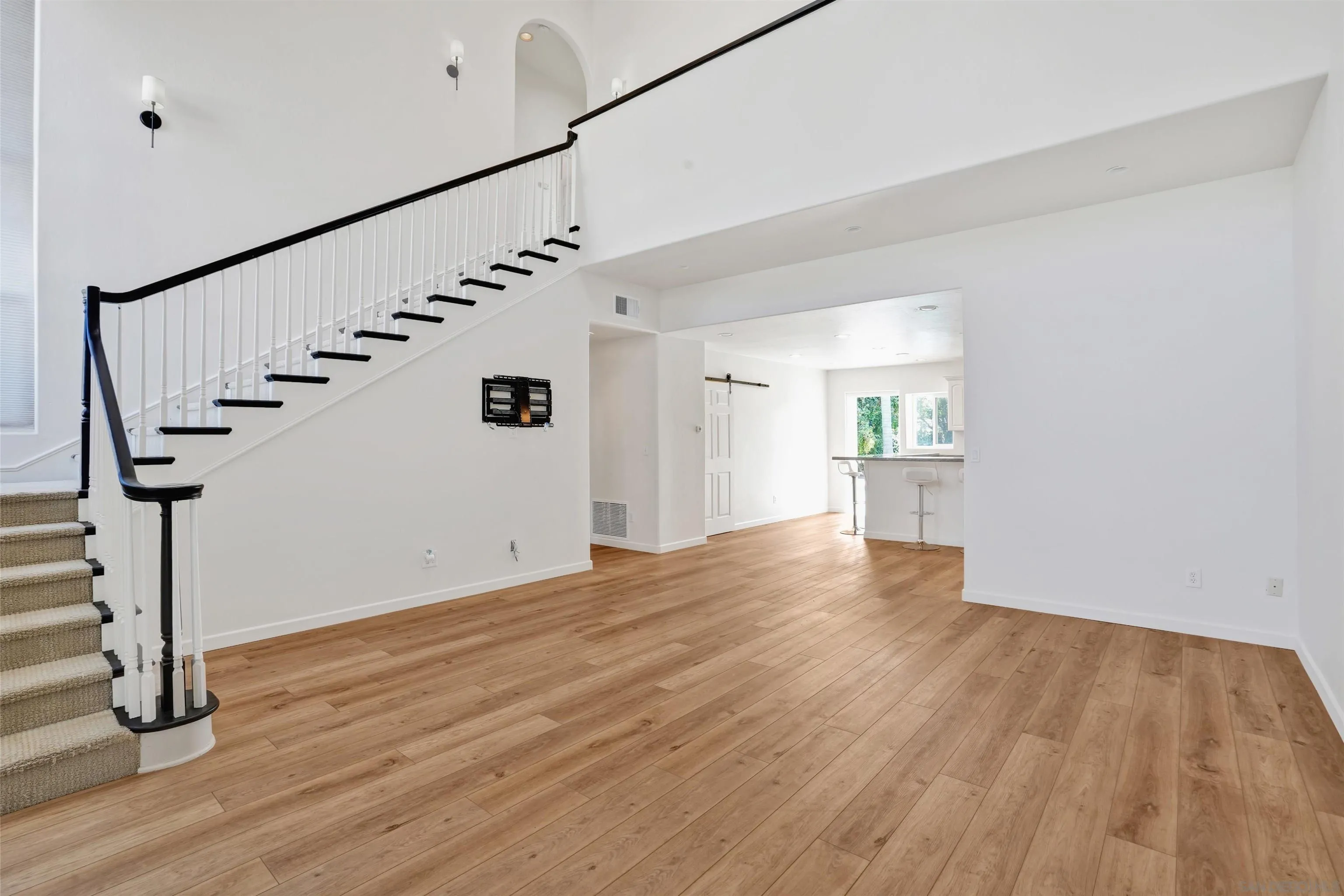https://cdn.realtyfeed.com/cdn/127/250036810/cb96994751a42e365ec1b1f28c4ef56e.webp