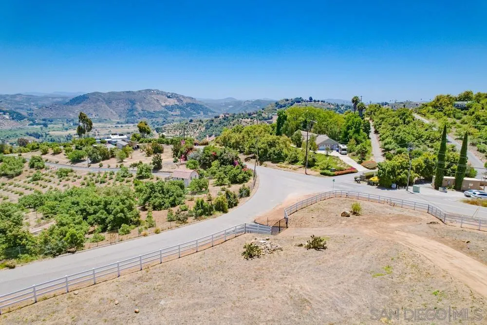 https://cdn.realtyfeed.com/cdn/127/250036813/5744edf2a5f489255a23615d50e3d3d4.webp
