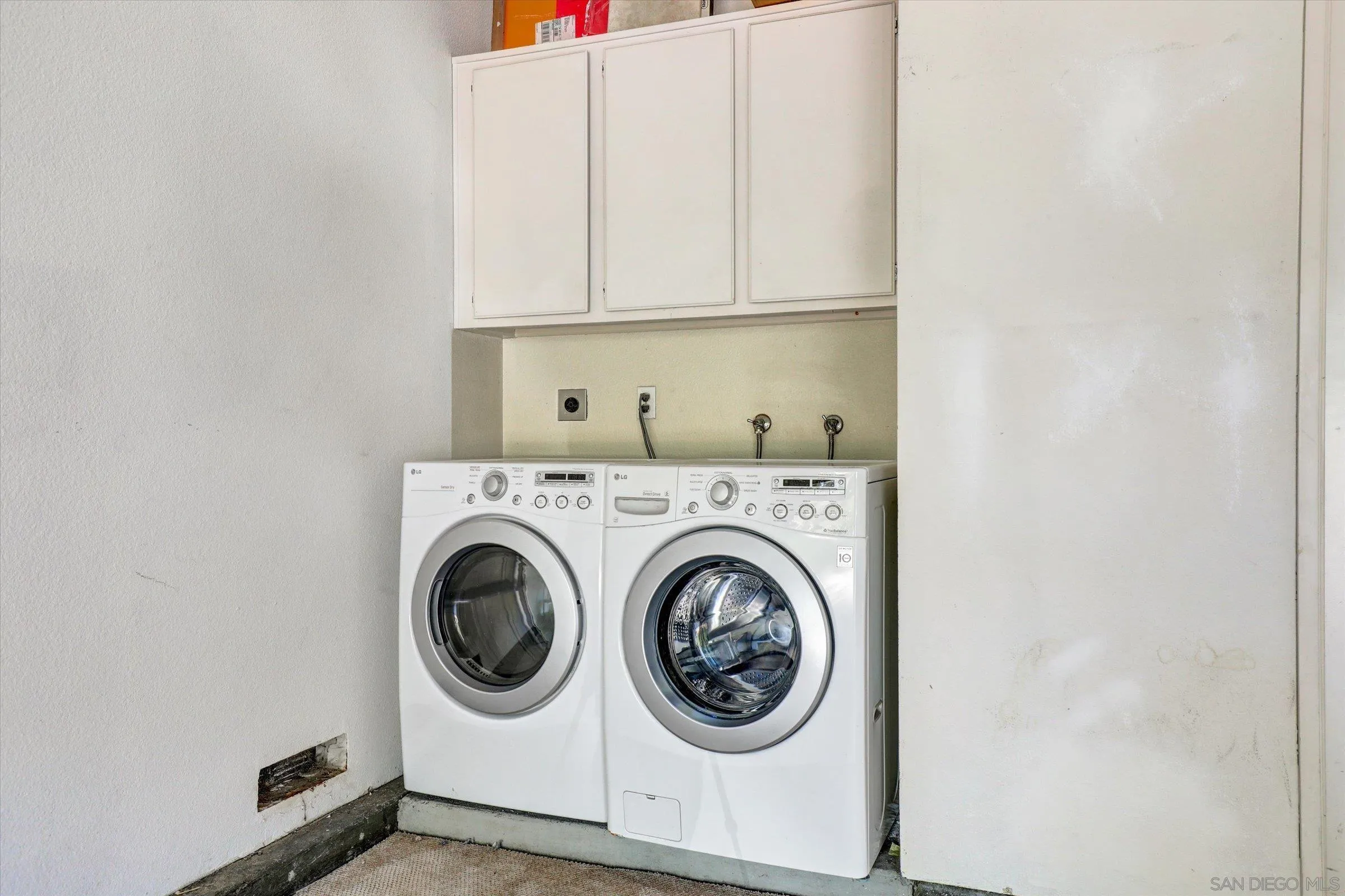 https://cdn.realtyfeed.com/cdn/127/250036815/61faa836a1c7a871255f42d7f802e47b.webp