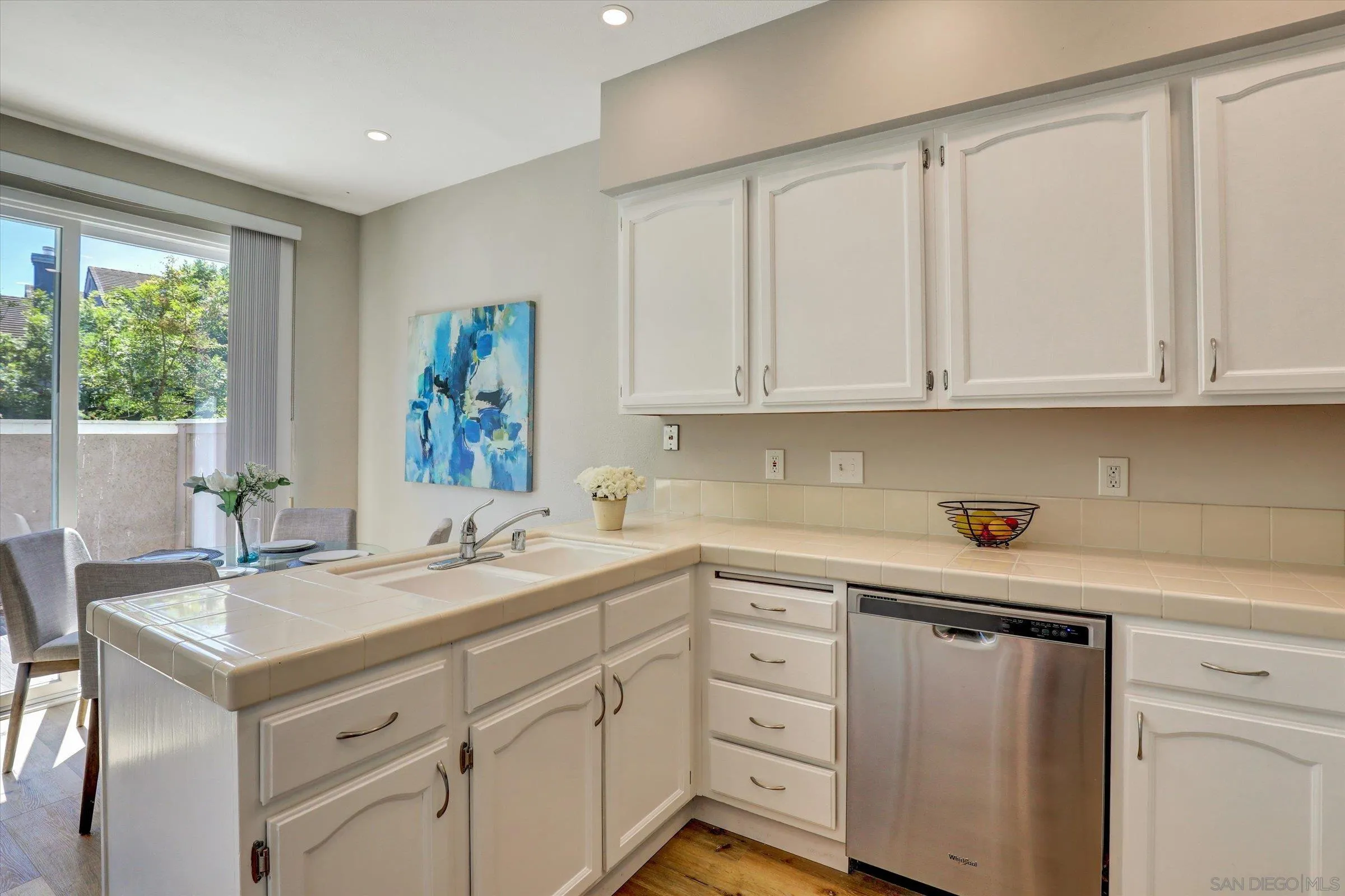 https://cdn.realtyfeed.com/cdn/127/250036815/8528380a7707e92c597a25dfbec0e33a.webp