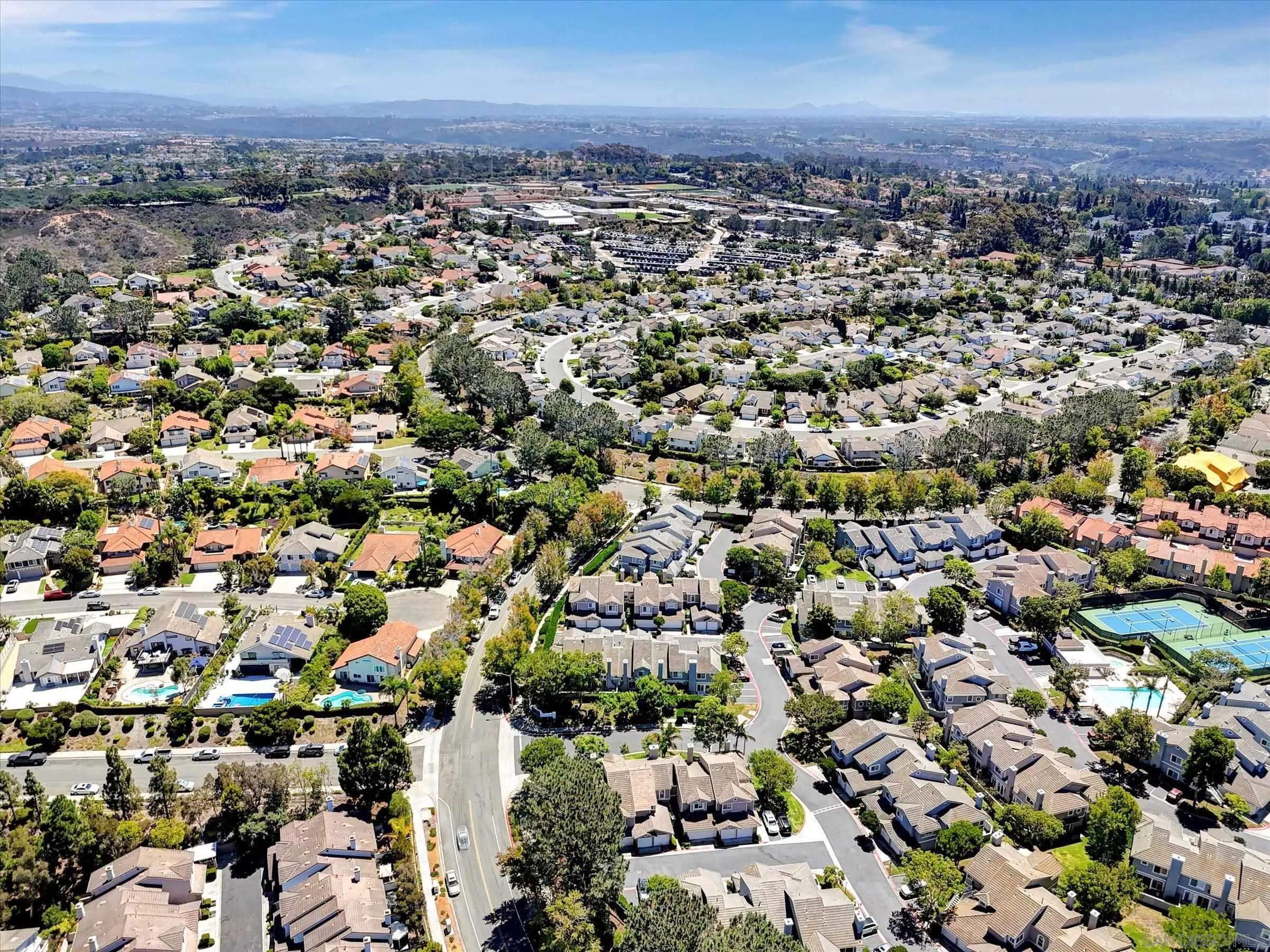 https://cdn.realtyfeed.com/cdn/127/250036815/8770b327bd55e2c6267c746eb3e9f331.webp