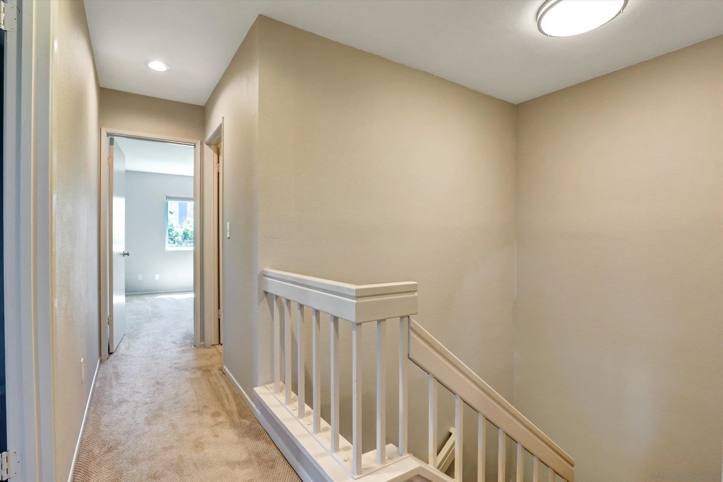 https://cdn.realtyfeed.com/cdn/127/250036815/e863fe2aa1095779db9071bebeb70998.webp