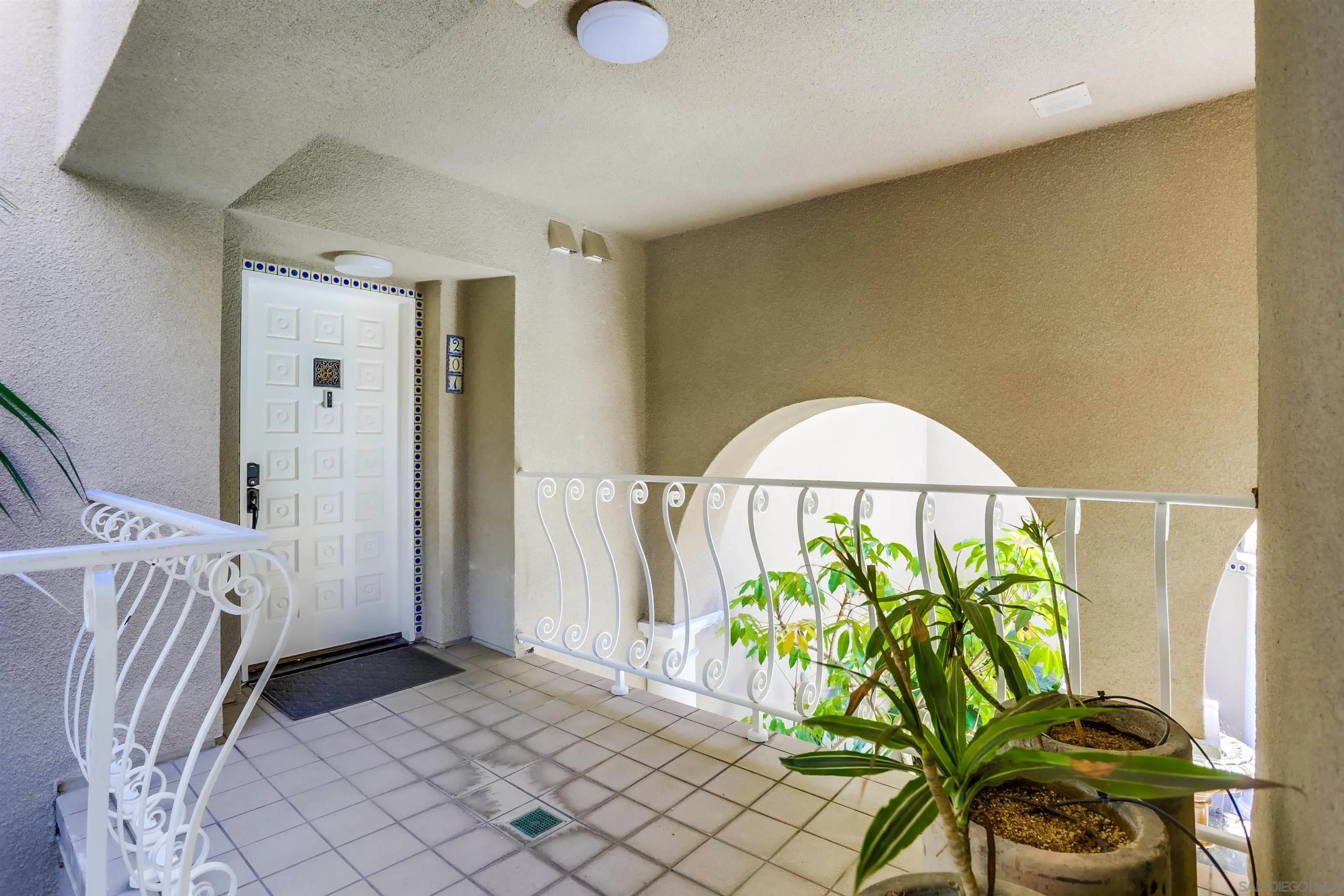 https://cdn.realtyfeed.com/cdn/127/250036816/755c65790b72011d3ebea18d927312f2.webp