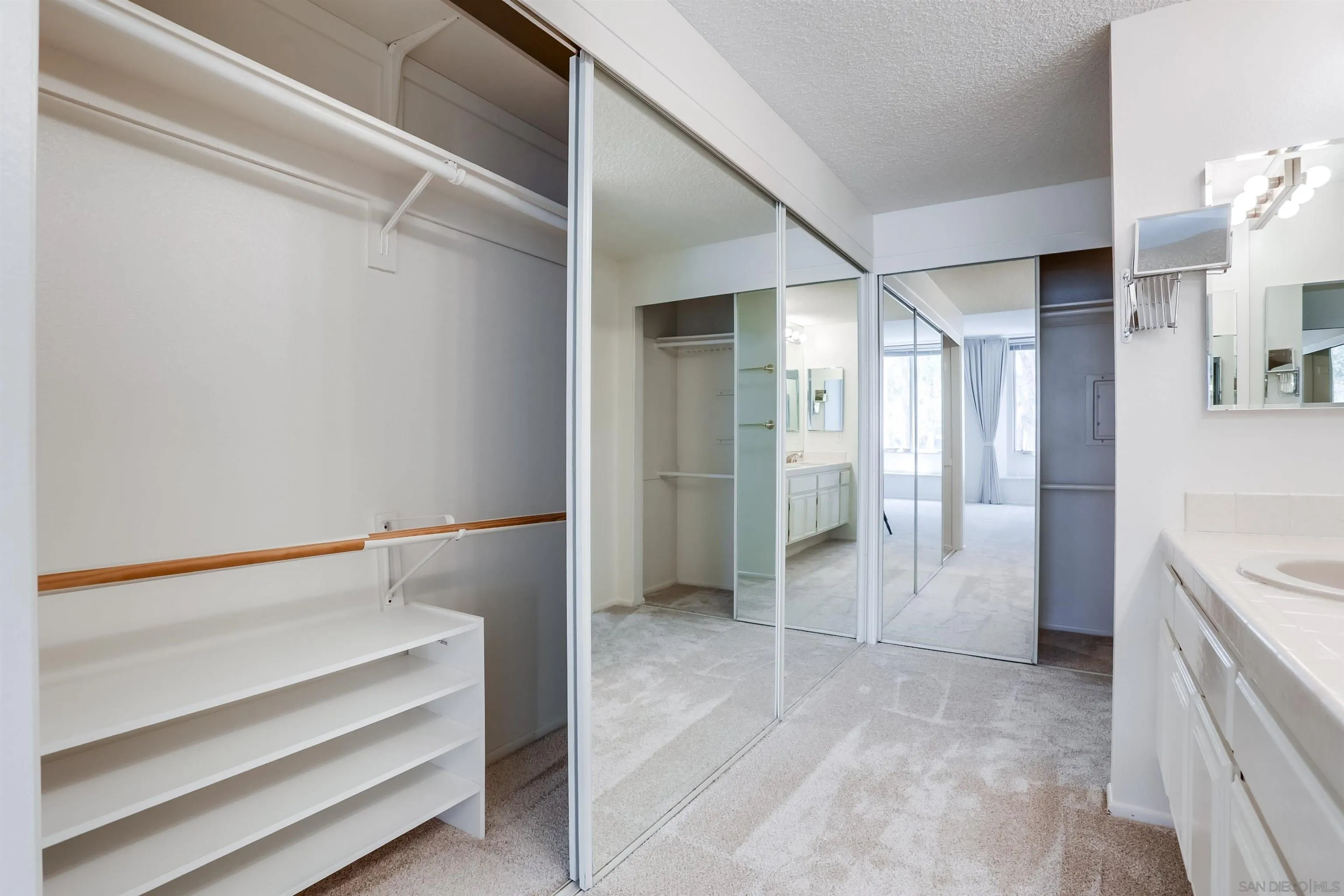 https://cdn.realtyfeed.com/cdn/127/250036816/8e98b6eef567d3e01c4512740dae2e16.webp