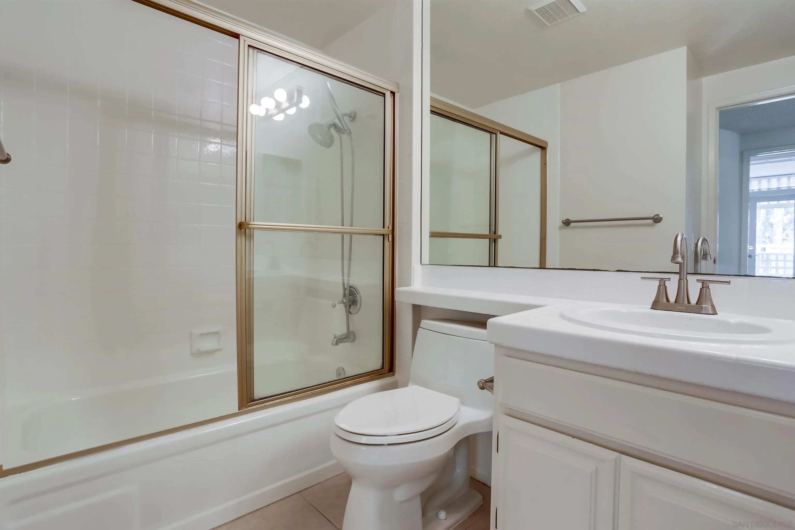 https://cdn.realtyfeed.com/cdn/127/250036816/c1ad04cfffbdd3af3b5b6cdcc7f6aadd.webp