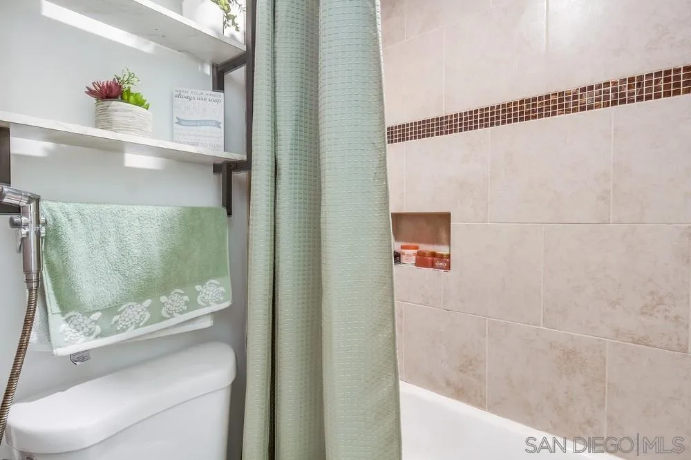 https://cdn.realtyfeed.com/cdn/127/250036820/2bc1520b599dc19cdc9e933804d8b137.webp
