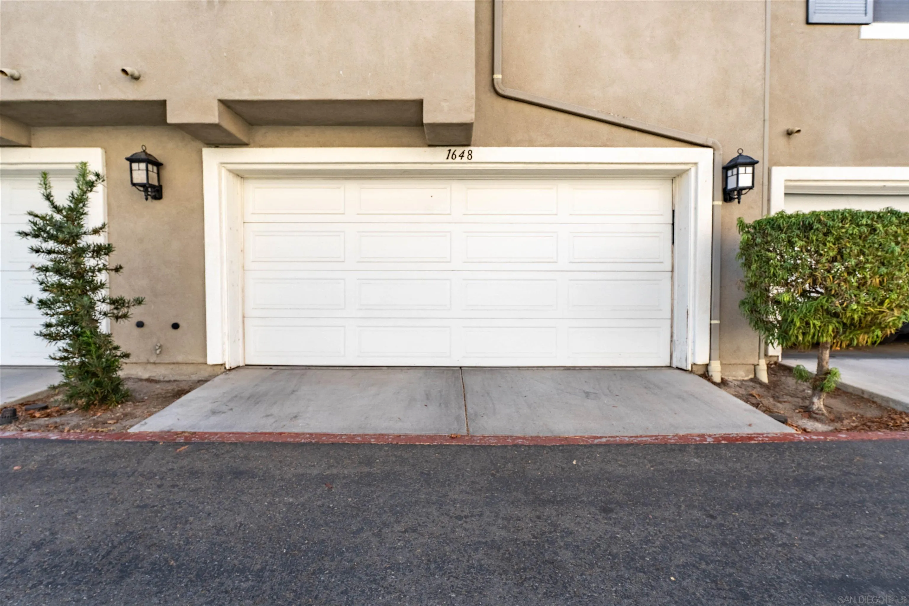 https://cdn.realtyfeed.com/cdn/127/250036822/f264ca2db62f5bd86609dfc8339fab5c.webp