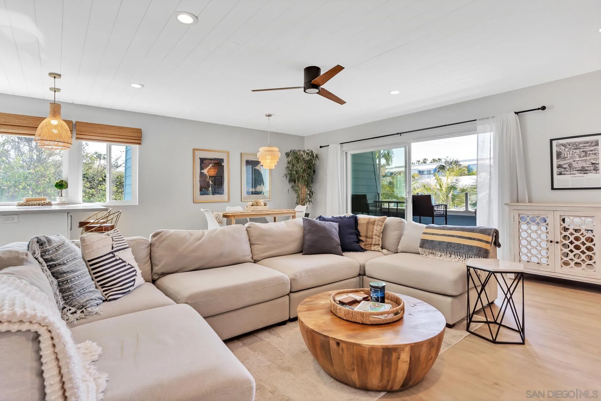 https://cdn.realtyfeed.com/cdn/127/250036823/17948019c521ba5eab06fb4f14dba5bf.webp