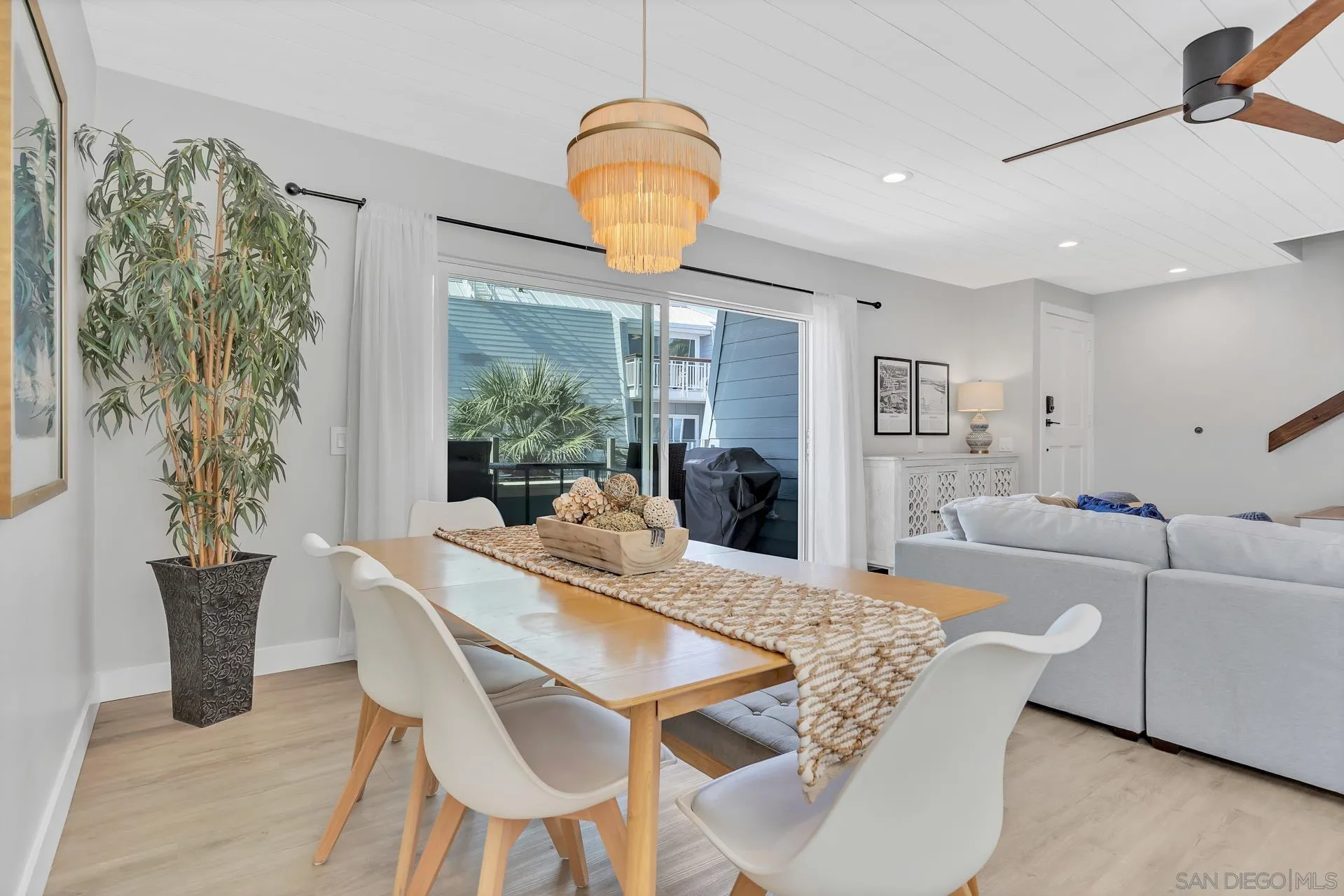 https://cdn.realtyfeed.com/cdn/127/250036823/648ced8d9d0add89bf12c3caa86096e0.webp