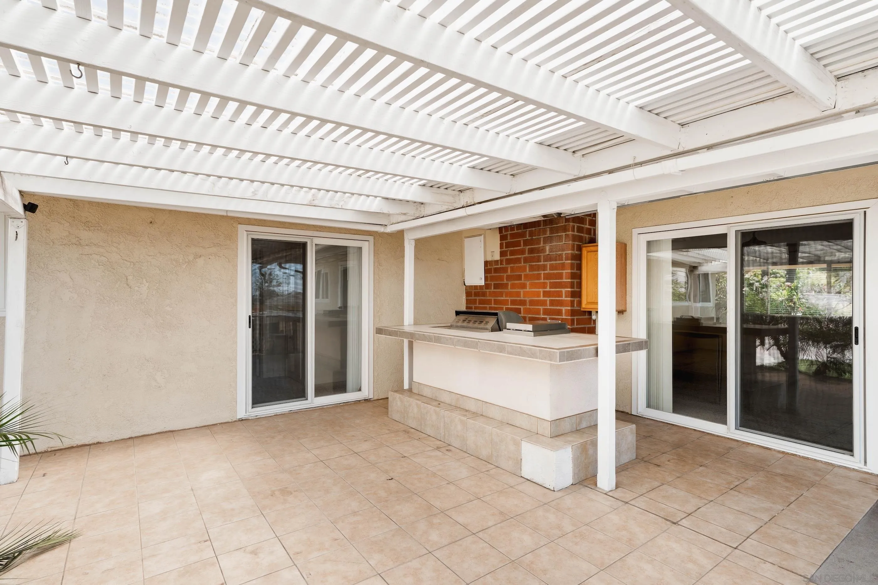 https://cdn.realtyfeed.com/cdn/127/250036824/0115e775ed7e0533aa0784d6b4929d35.webp