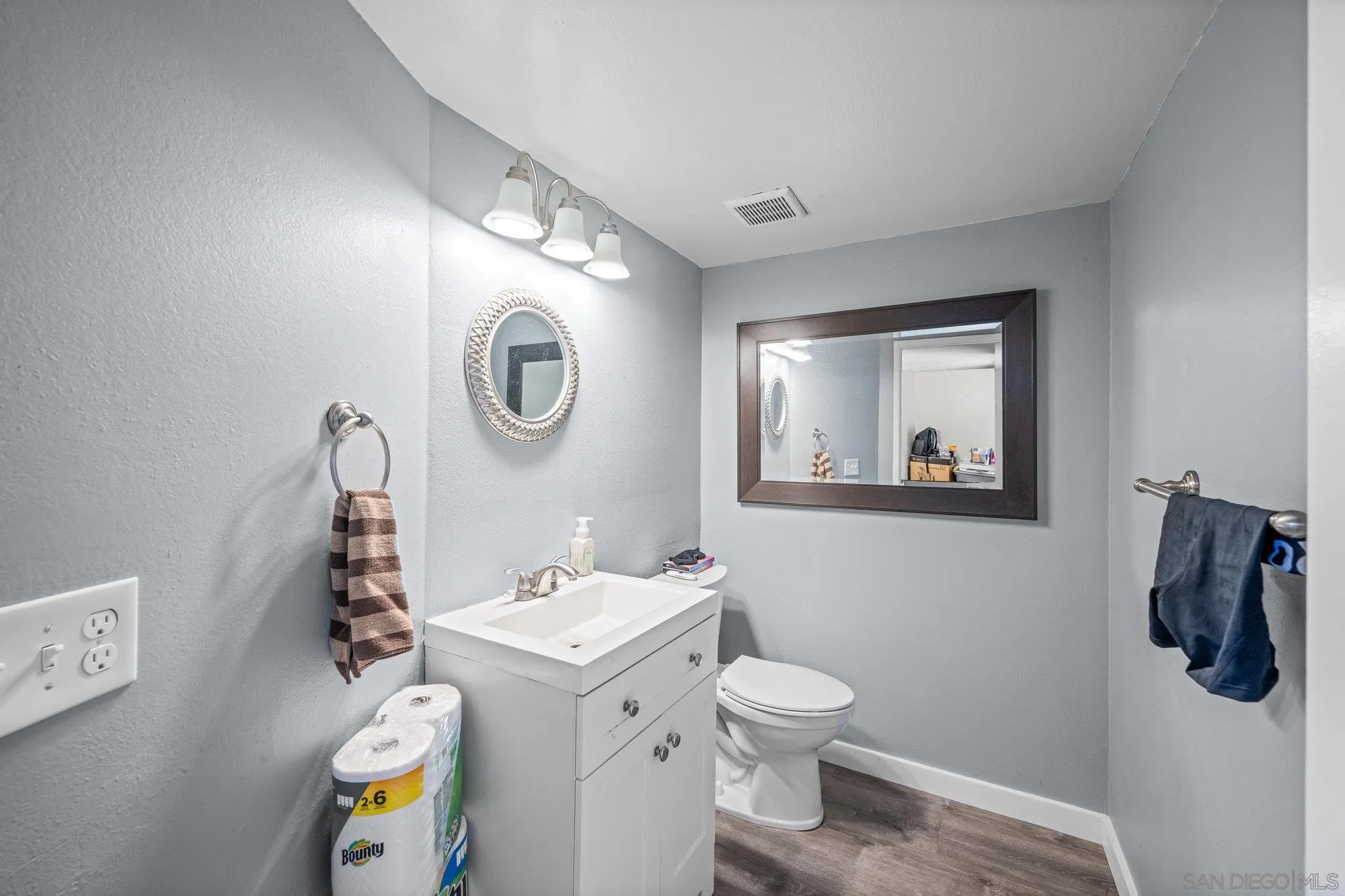 https://cdn.realtyfeed.com/cdn/127/250036825/9bbb4202f10f707928329b5eeff95439.webp