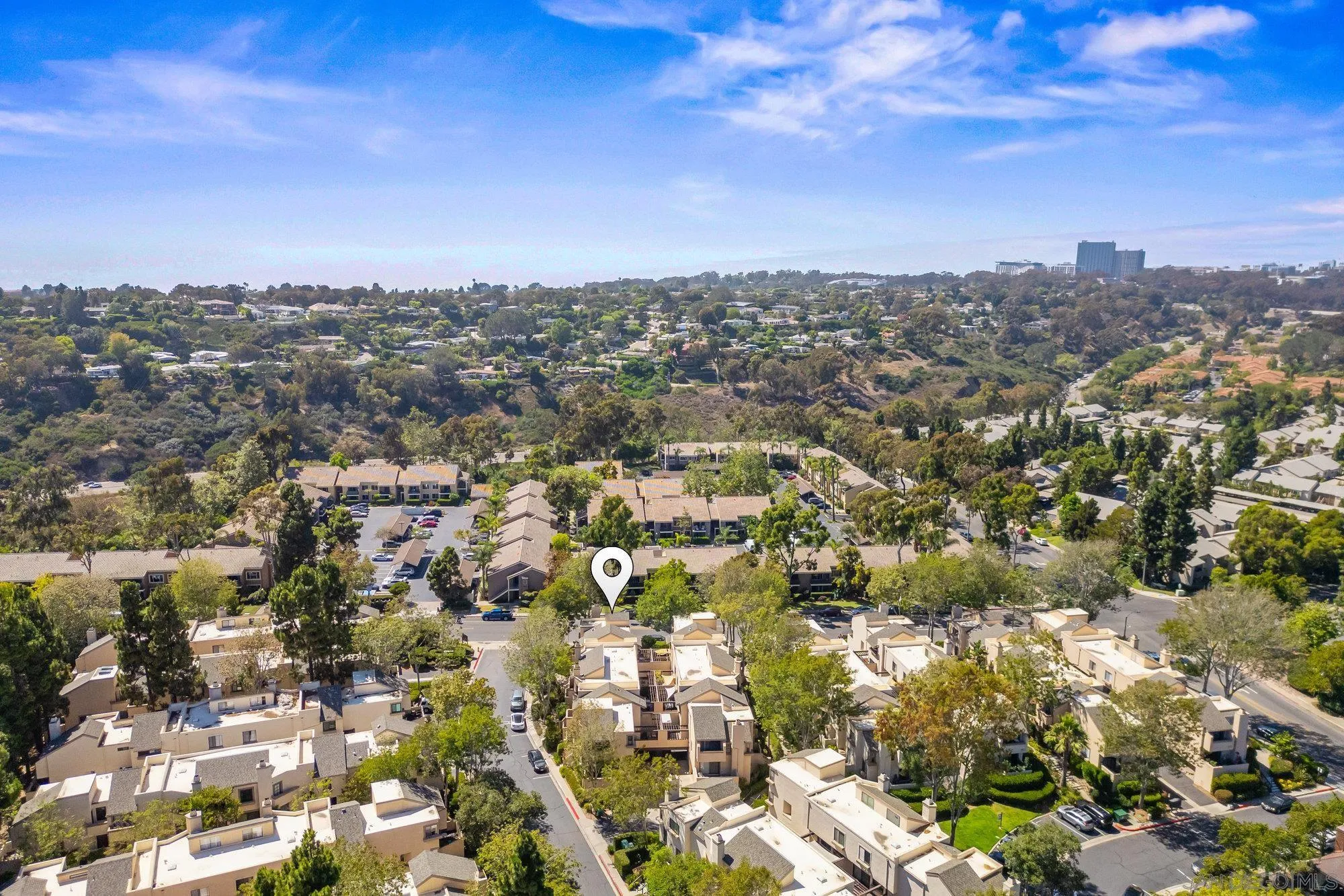 https://cdn.realtyfeed.com/cdn/127/250036825/d6c2b63b93216f615cf61fb39768ff2a.webp