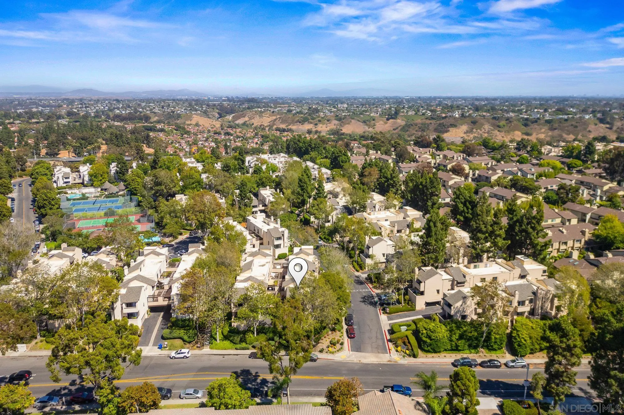 https://cdn.realtyfeed.com/cdn/127/250036825/f51c9573803b5f270d87dc1e3af15f52.webp