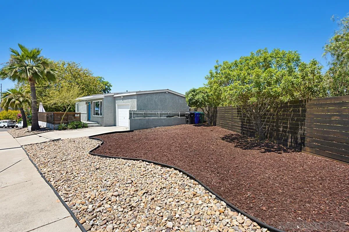 https://cdn.realtyfeed.com/cdn/127/250036827/3fe36b46b80374d0c269b312a3192a61.webp