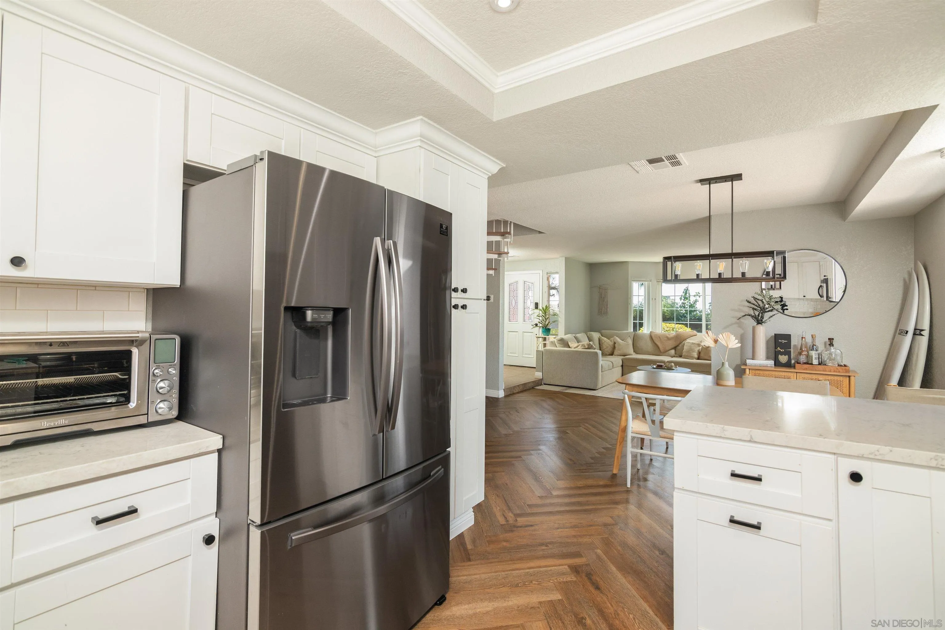https://cdn.realtyfeed.com/cdn/127/250036829/436049f5313a616b024976b8357652b4.webp
