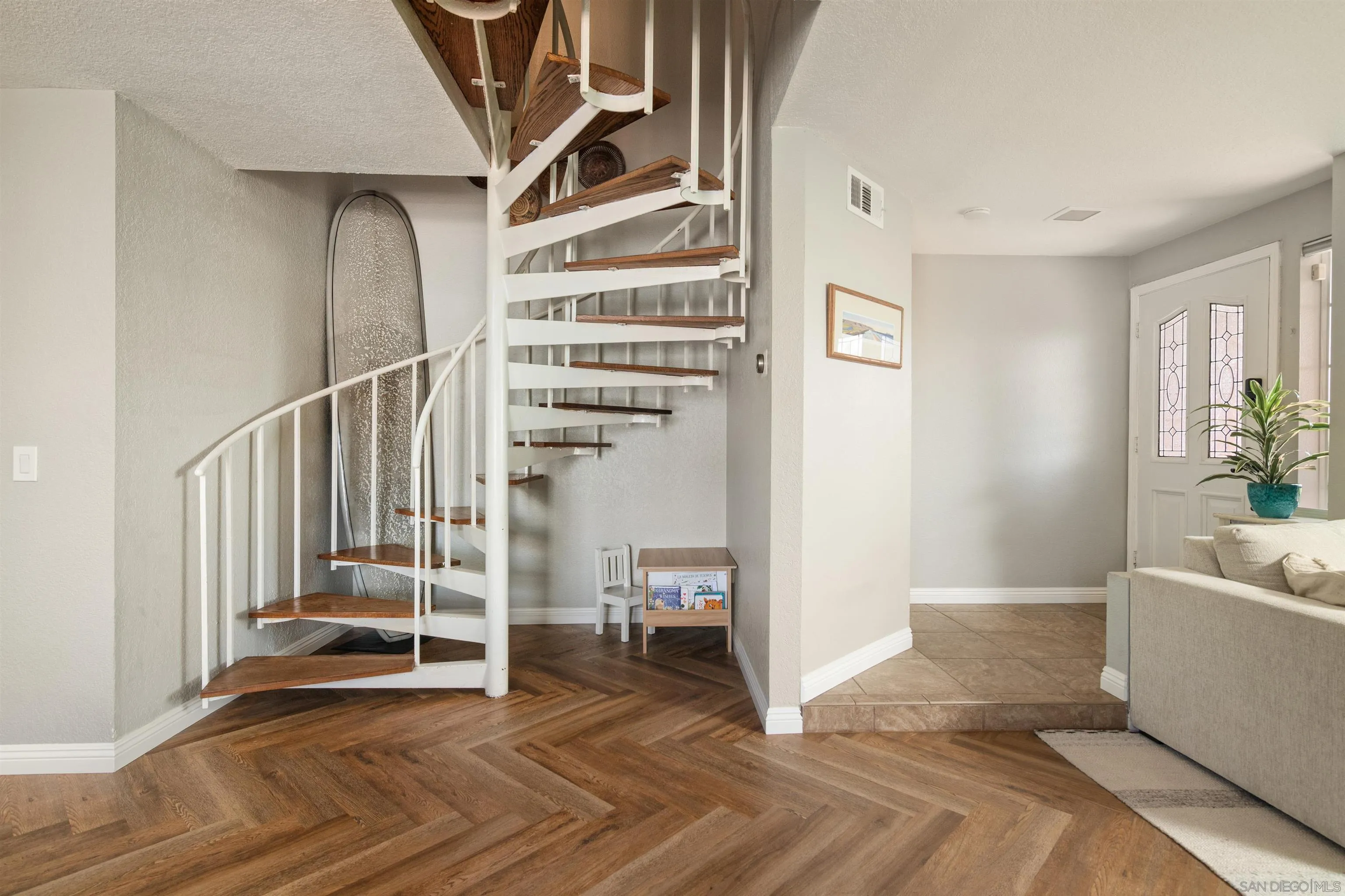 https://cdn.realtyfeed.com/cdn/127/250036829/c6b74369a71bb9034ddcfdb7170a9dfe.webp