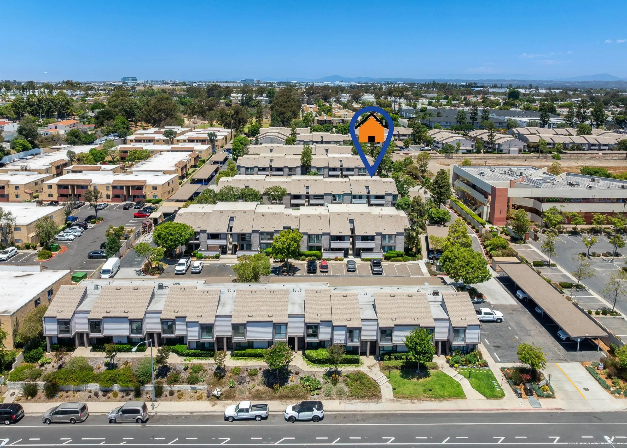 https://cdn.realtyfeed.com/cdn/127/250036830/2f94e29049e51c43e40c9c74da347d5d.webp