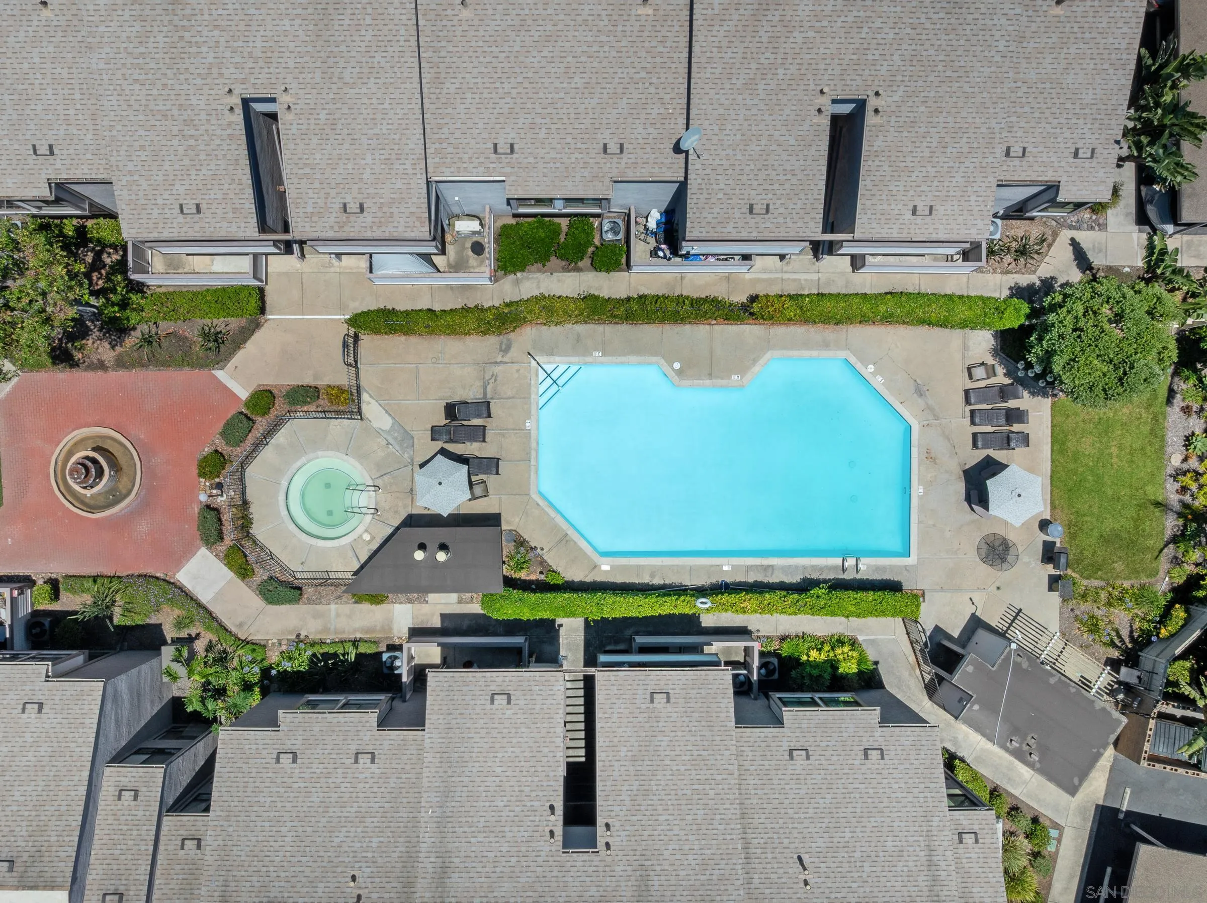 https://cdn.realtyfeed.com/cdn/127/250036830/b525b6325d48f4647bffb9fb57d2aa3b.webp