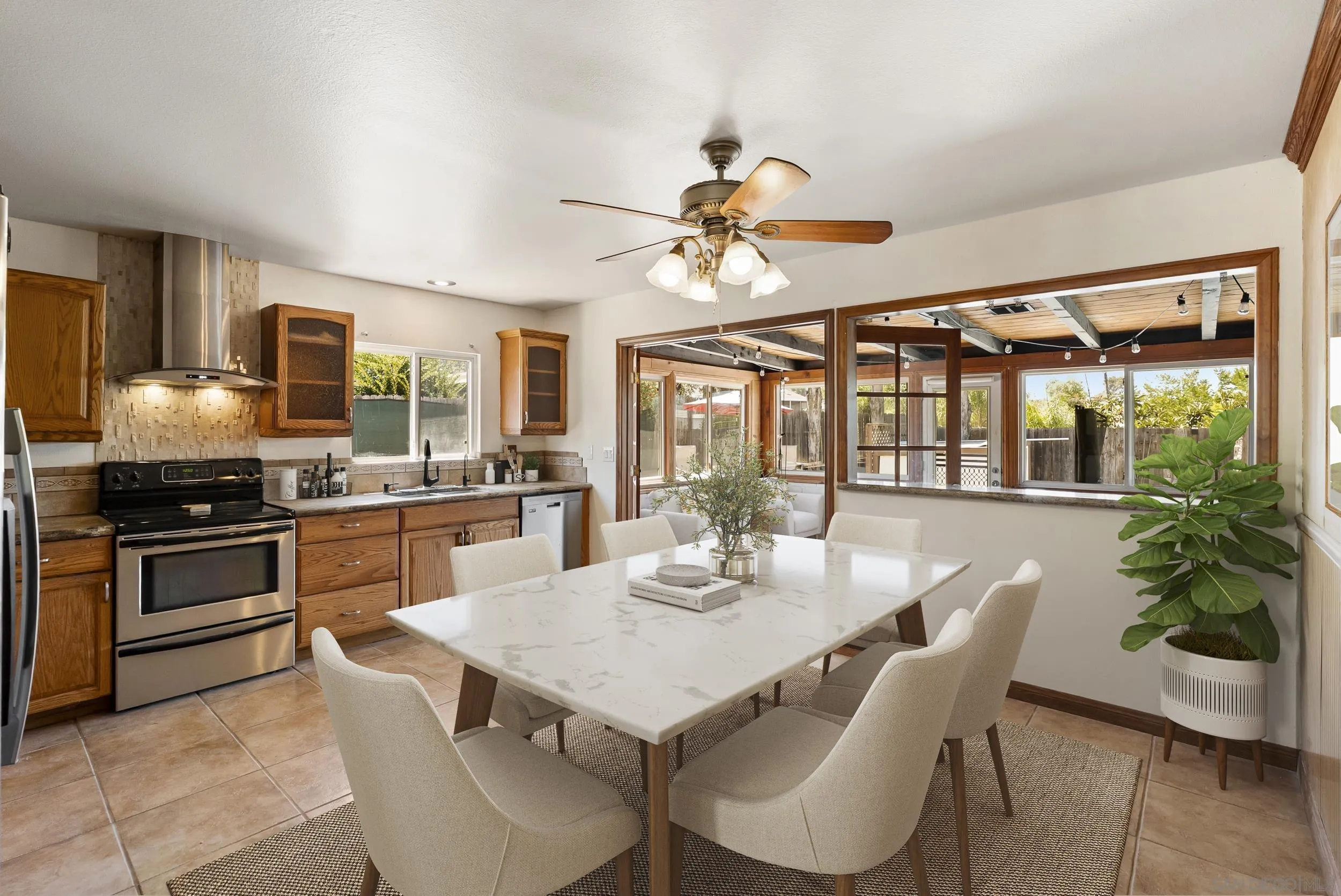 https://cdn.realtyfeed.com/cdn/127/250036832/e496908bf3cf2f34abf167b995fe0c3c.webp