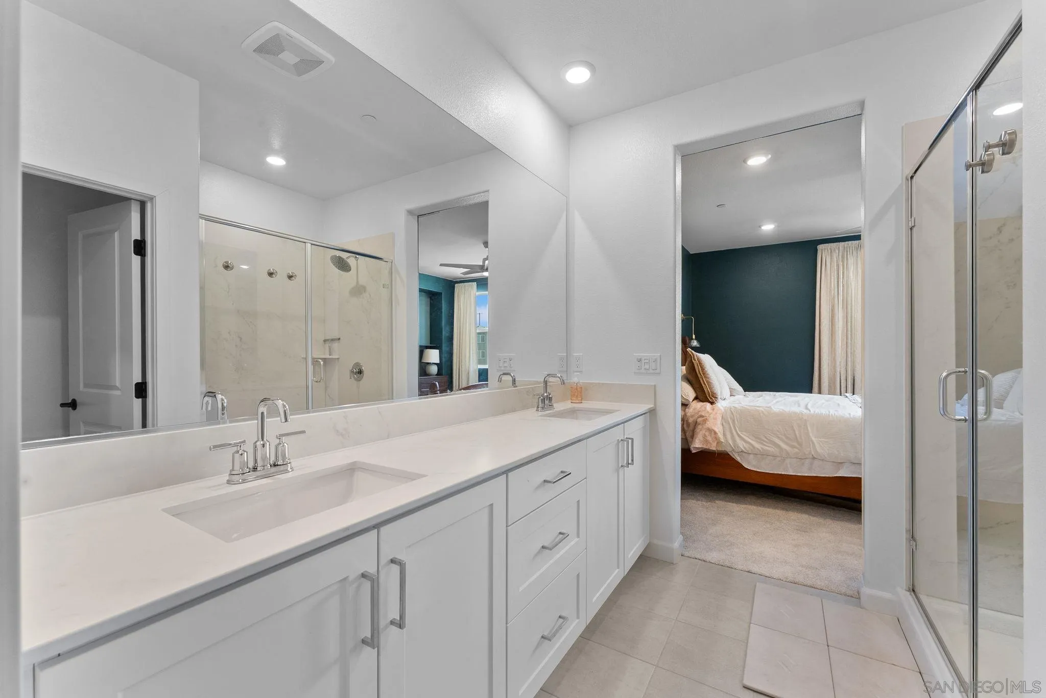 https://cdn.realtyfeed.com/cdn/127/250036833/007c24d09b76a12f65fcf993be2e35d4.webp