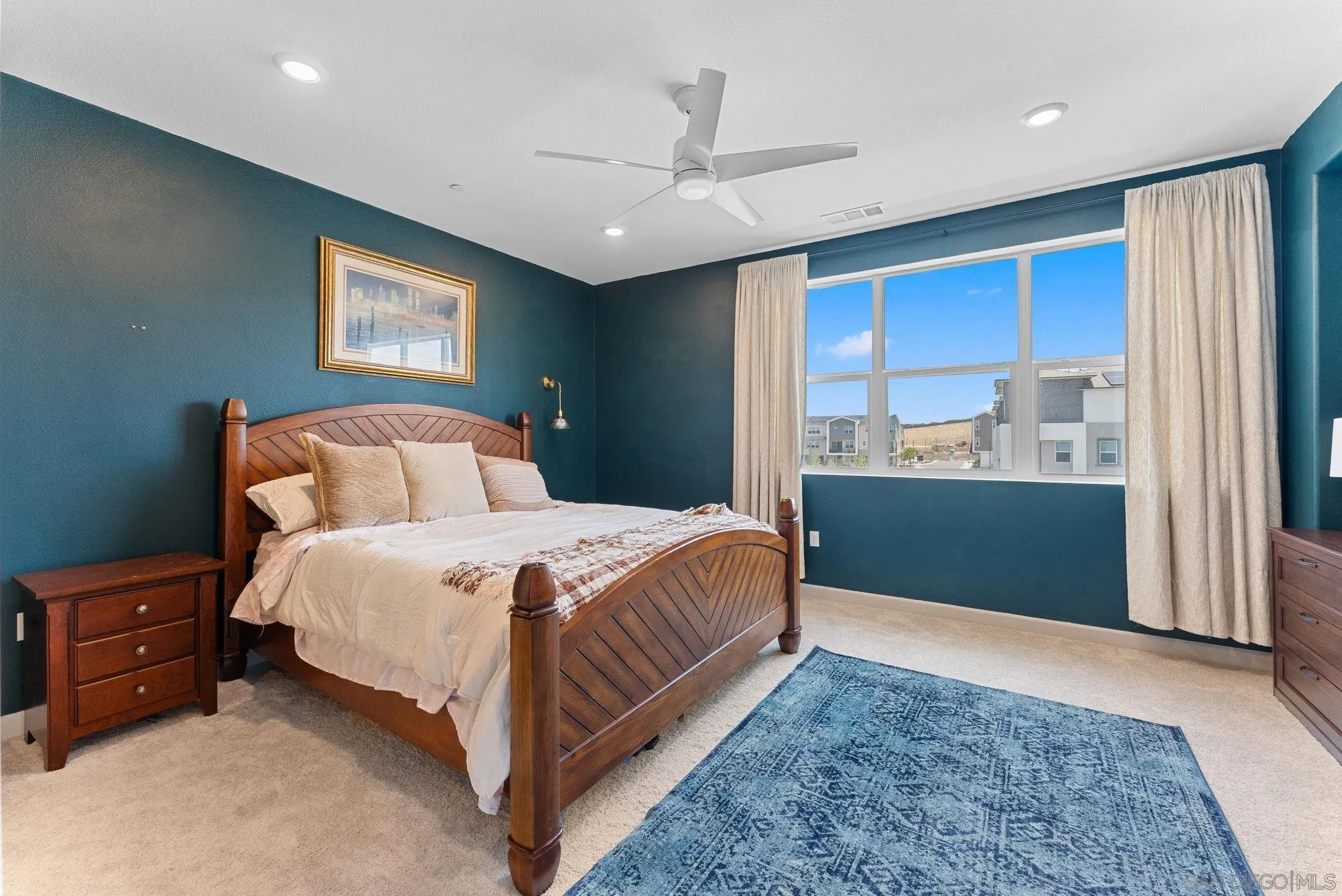 https://cdn.realtyfeed.com/cdn/127/250036833/5d984313345724d551c731d5c614a644.webp