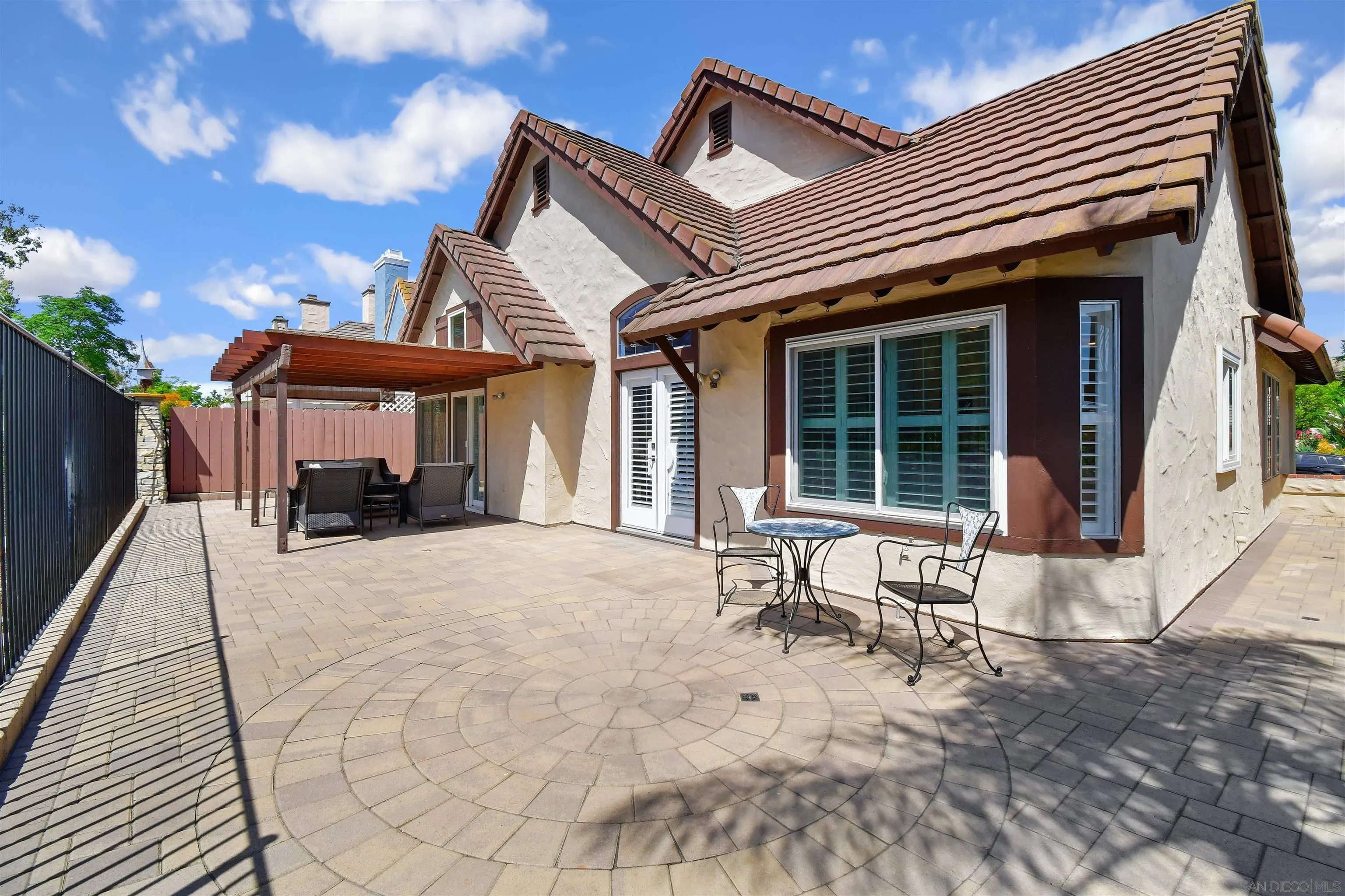 https://cdn.realtyfeed.com/cdn/127/250036836/7e9d26f2868e79d360fdf20ca3a6e6fa.webp