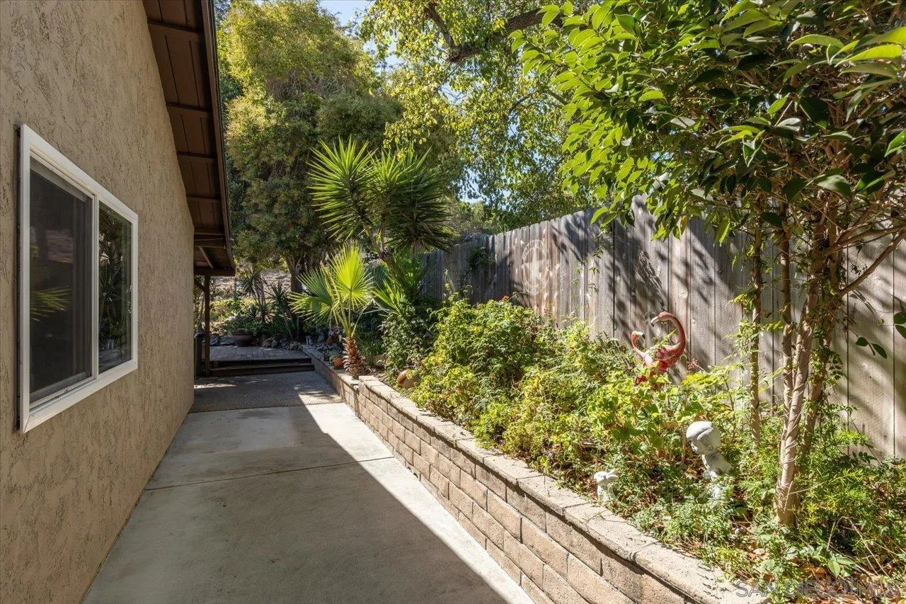 https://cdn.realtyfeed.com/cdn/127/250036837/3dba6b23bc094432b55478422f6bb5dc.webp