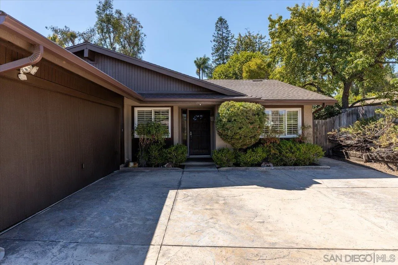 https://cdn.realtyfeed.com/cdn/127/250036837/6e6aff7fdd7bd50f5ff2eb3878a3edab.webp