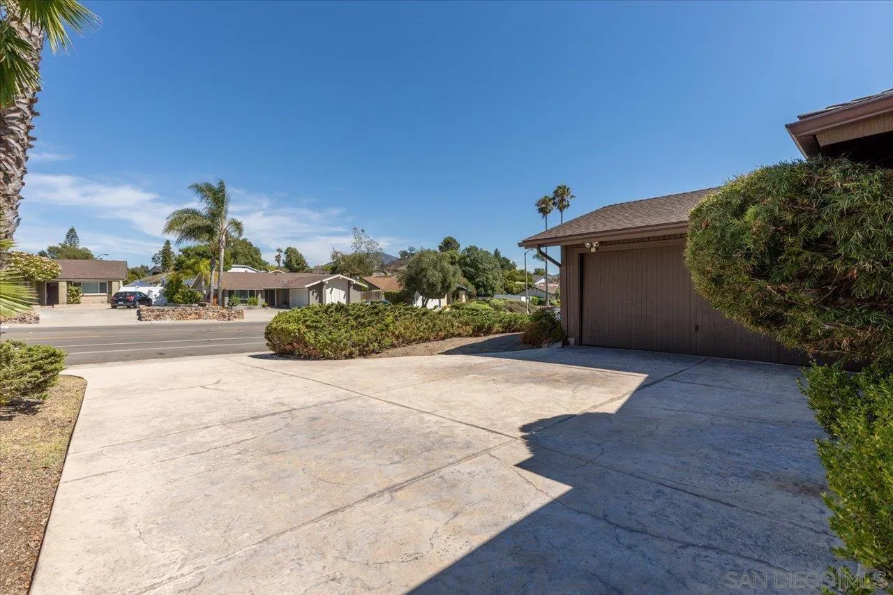 https://cdn.realtyfeed.com/cdn/127/250036837/b702f0c3bd9e9eebb9a35119362a5b71.webp