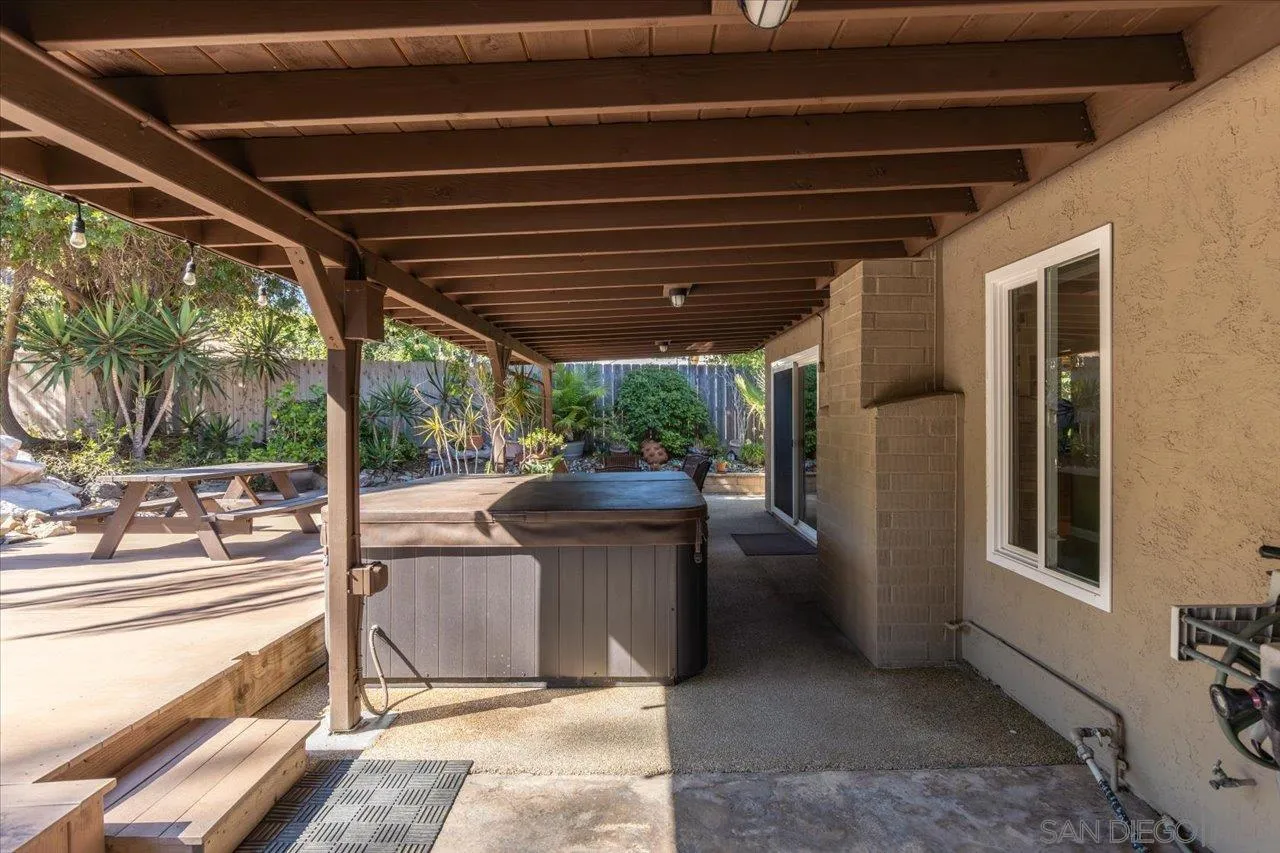 https://cdn.realtyfeed.com/cdn/127/250036837/e5772492fd351d9c6e0e5d53f83c8d30.webp