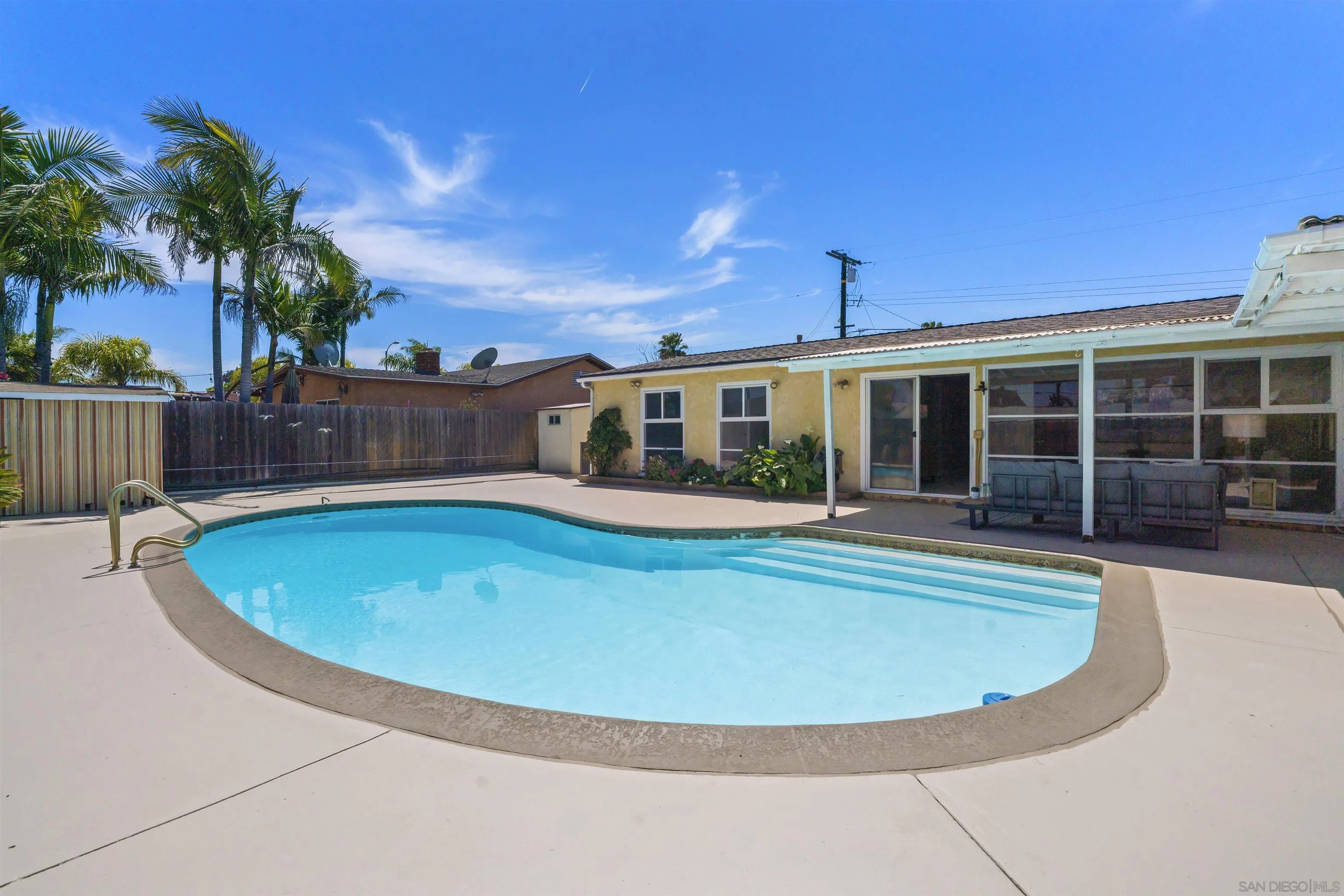 https://cdn.realtyfeed.com/cdn/127/250036840/a95874773e816a3b274325912b68d1af.webp