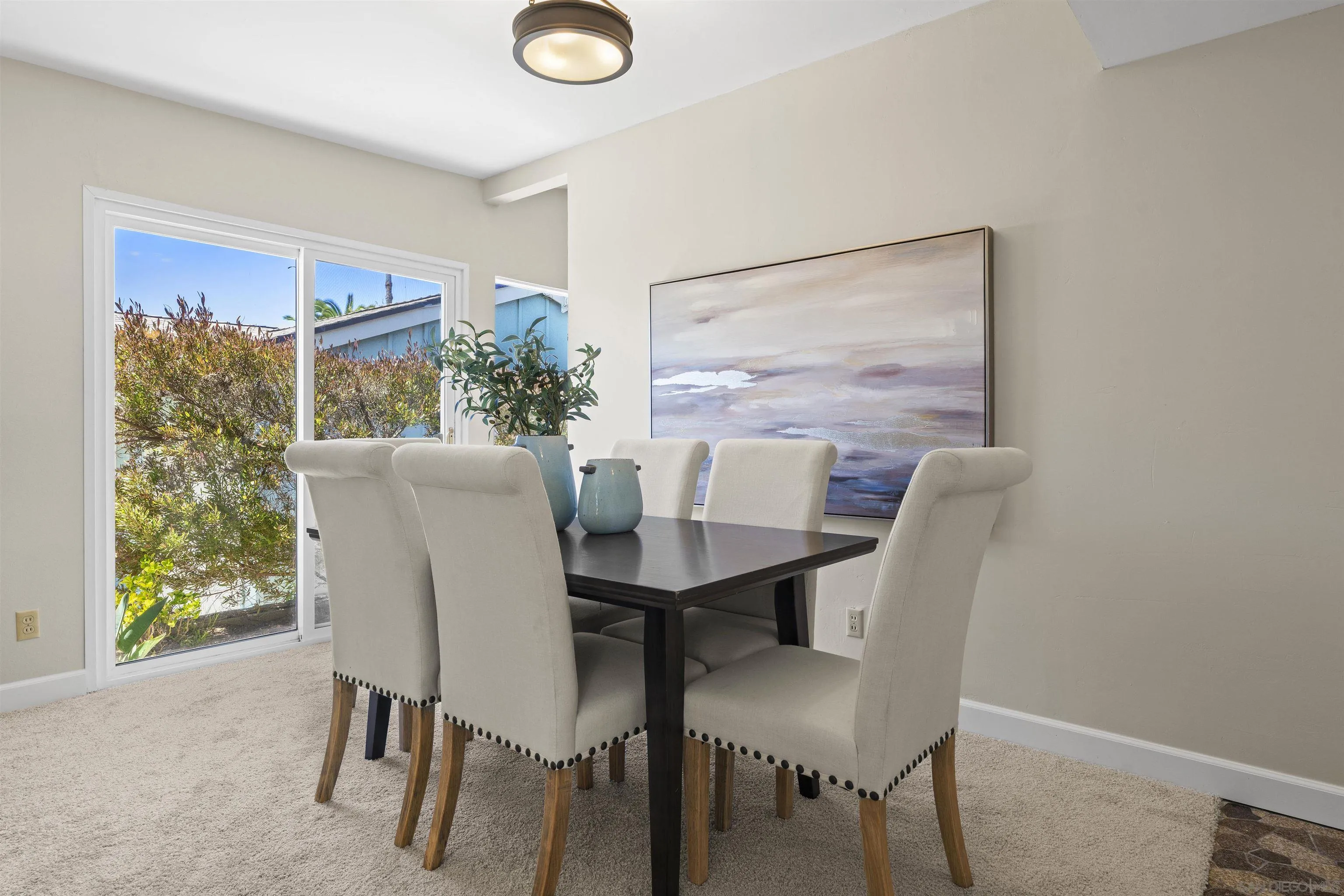 https://cdn.realtyfeed.com/cdn/127/250036840/dde95df7b9144c64718920fb83f262e9.webp