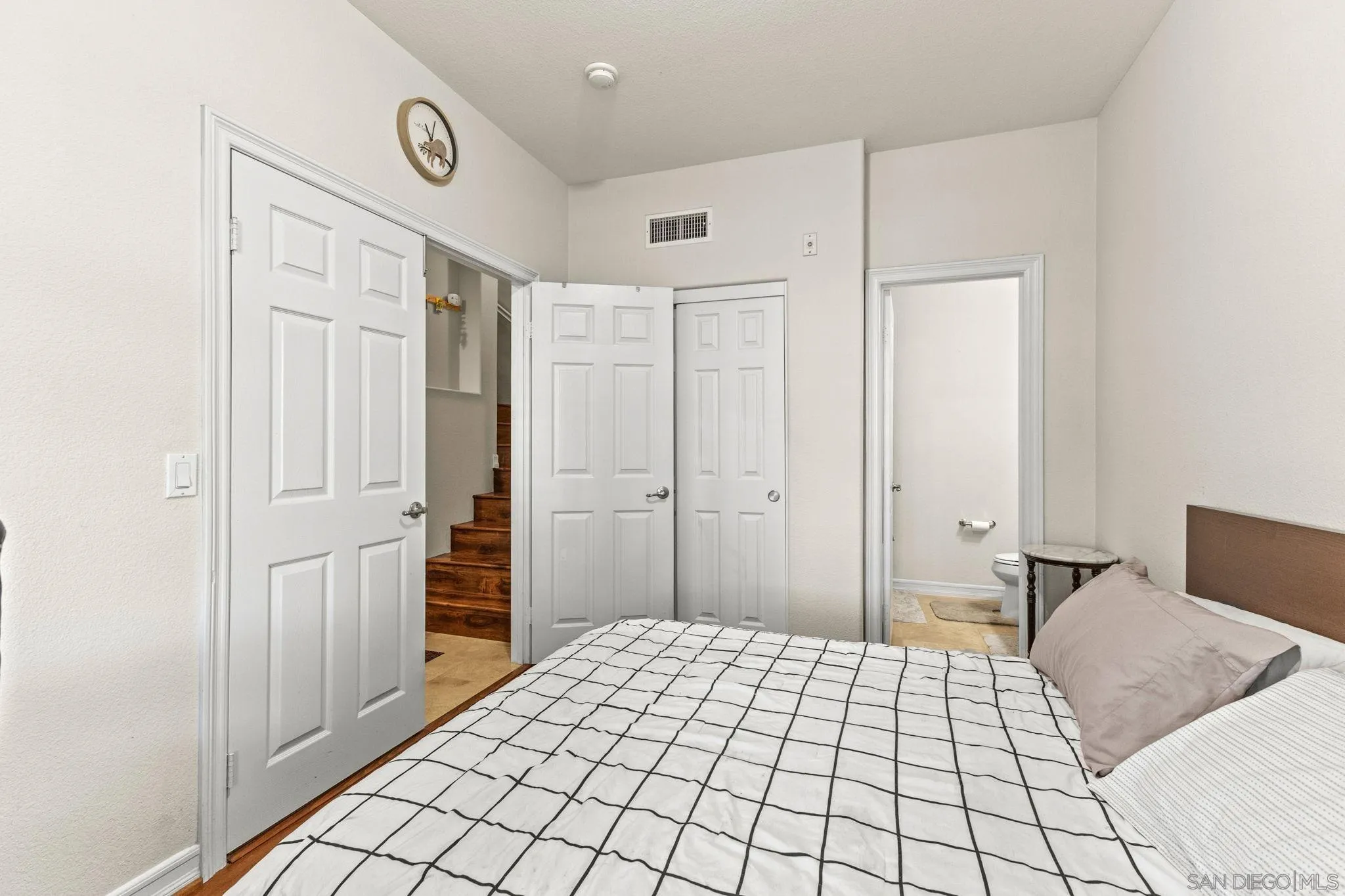 https://cdn.realtyfeed.com/cdn/127/250036841/17d03c29914ab7c068260cd93895f9a4.webp