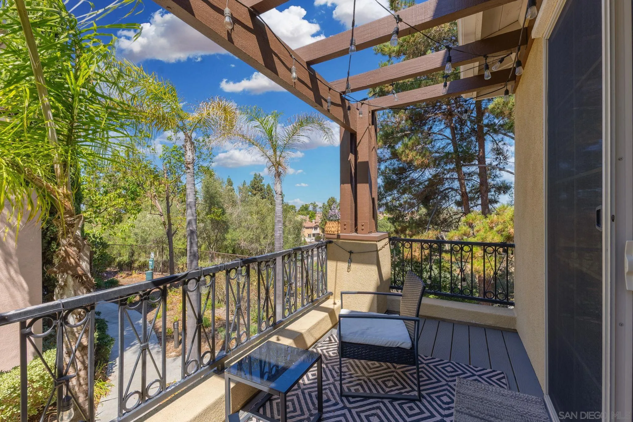 https://cdn.realtyfeed.com/cdn/127/250036841/49387899e1a095828d707c8bc0761f97.webp