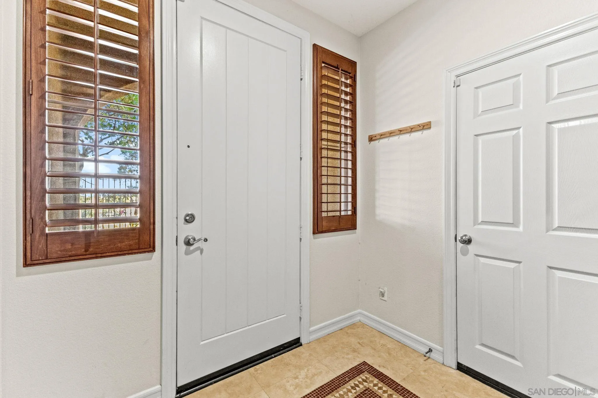 https://cdn.realtyfeed.com/cdn/127/250036841/659ab1779b15e461a2131f63a40b68f9.webp