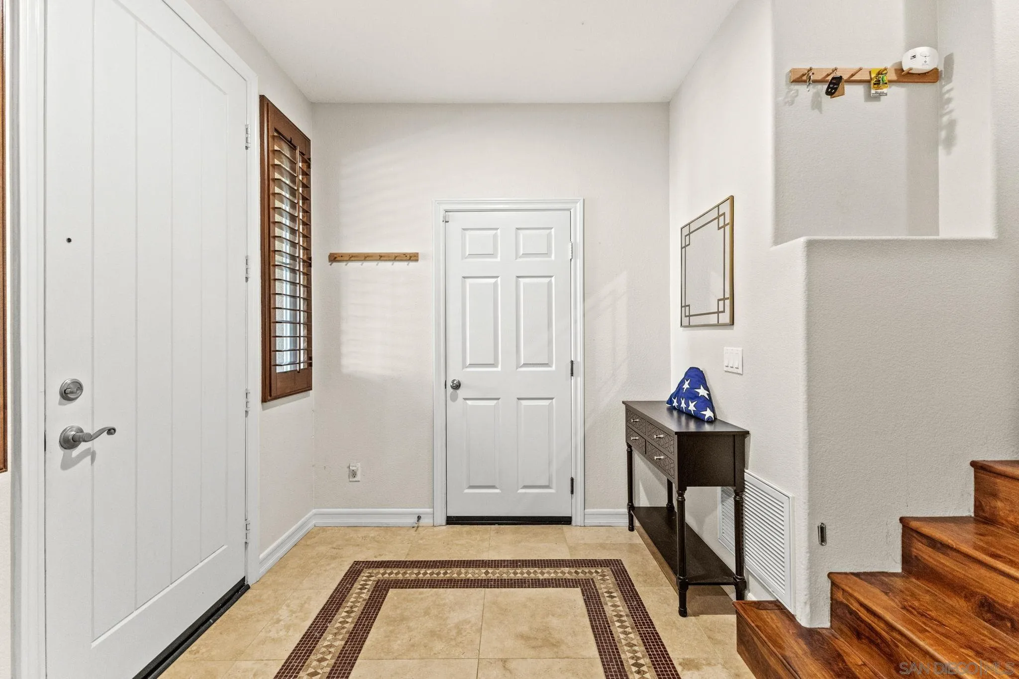 https://cdn.realtyfeed.com/cdn/127/250036841/d70a7eda25135934dfbc5b67c01f5697.webp