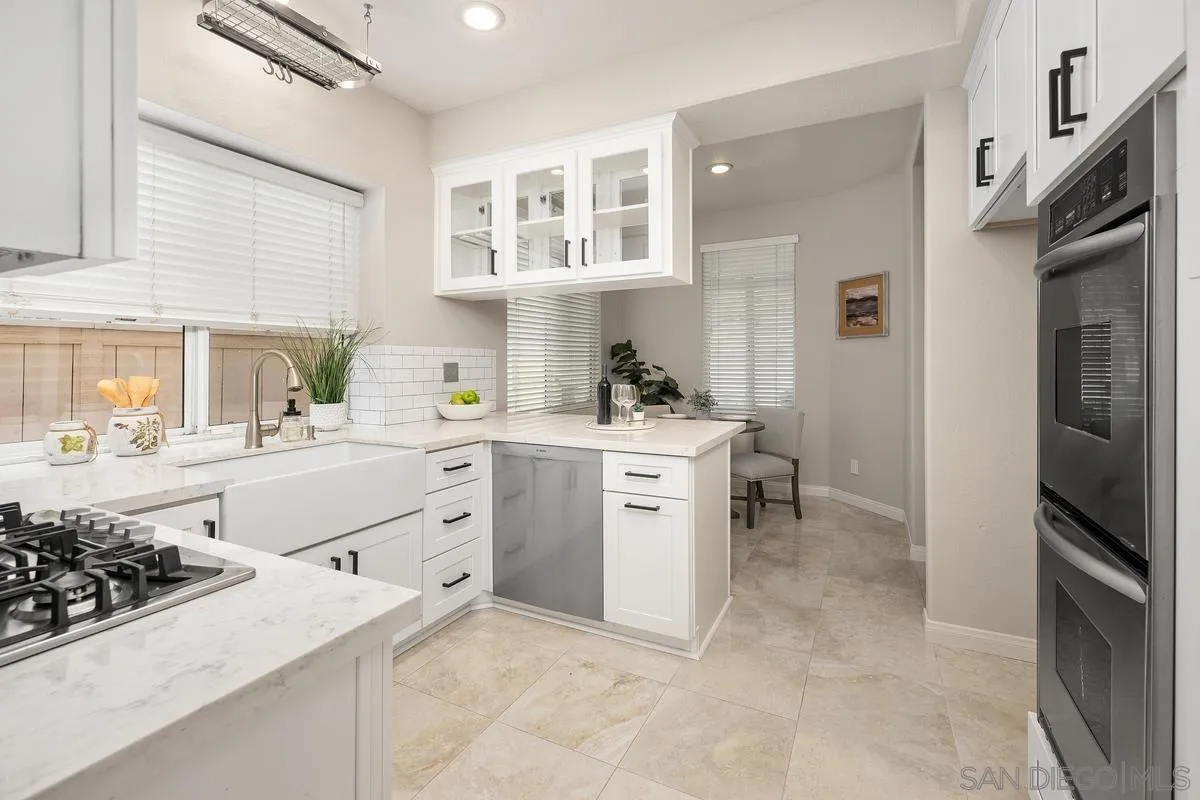 Photo #5: 250036843 Listing 