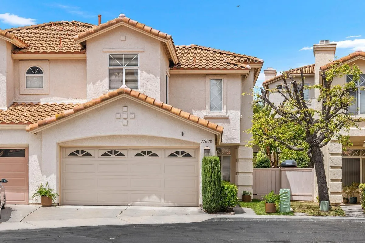Photo #2: 250036843 Listing 